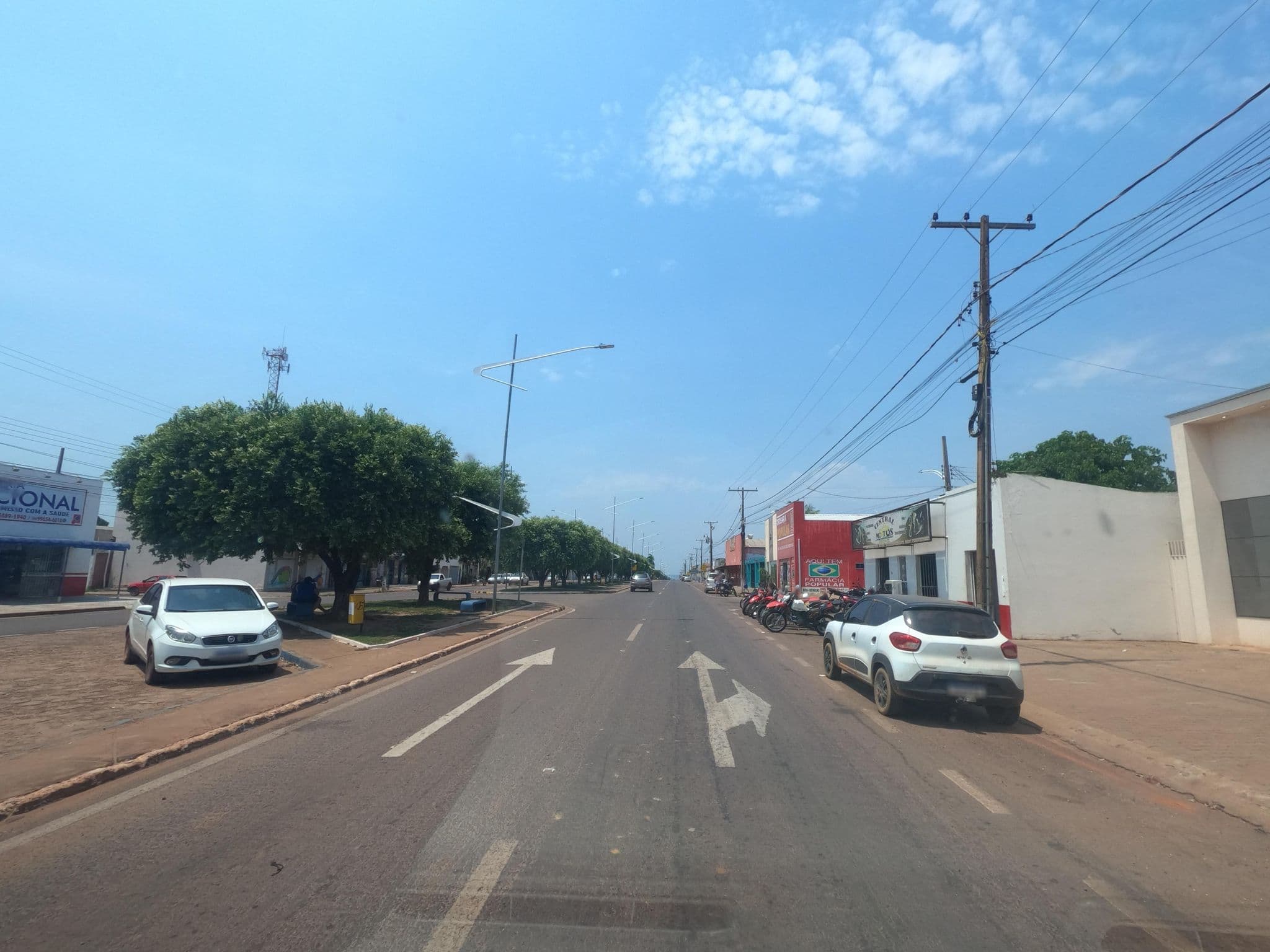 Street view near Hotel Reffatti, Ribeirão Cascalheira — © MuitoAlemdasFronteiras (CC BY-SA · Mapillary)