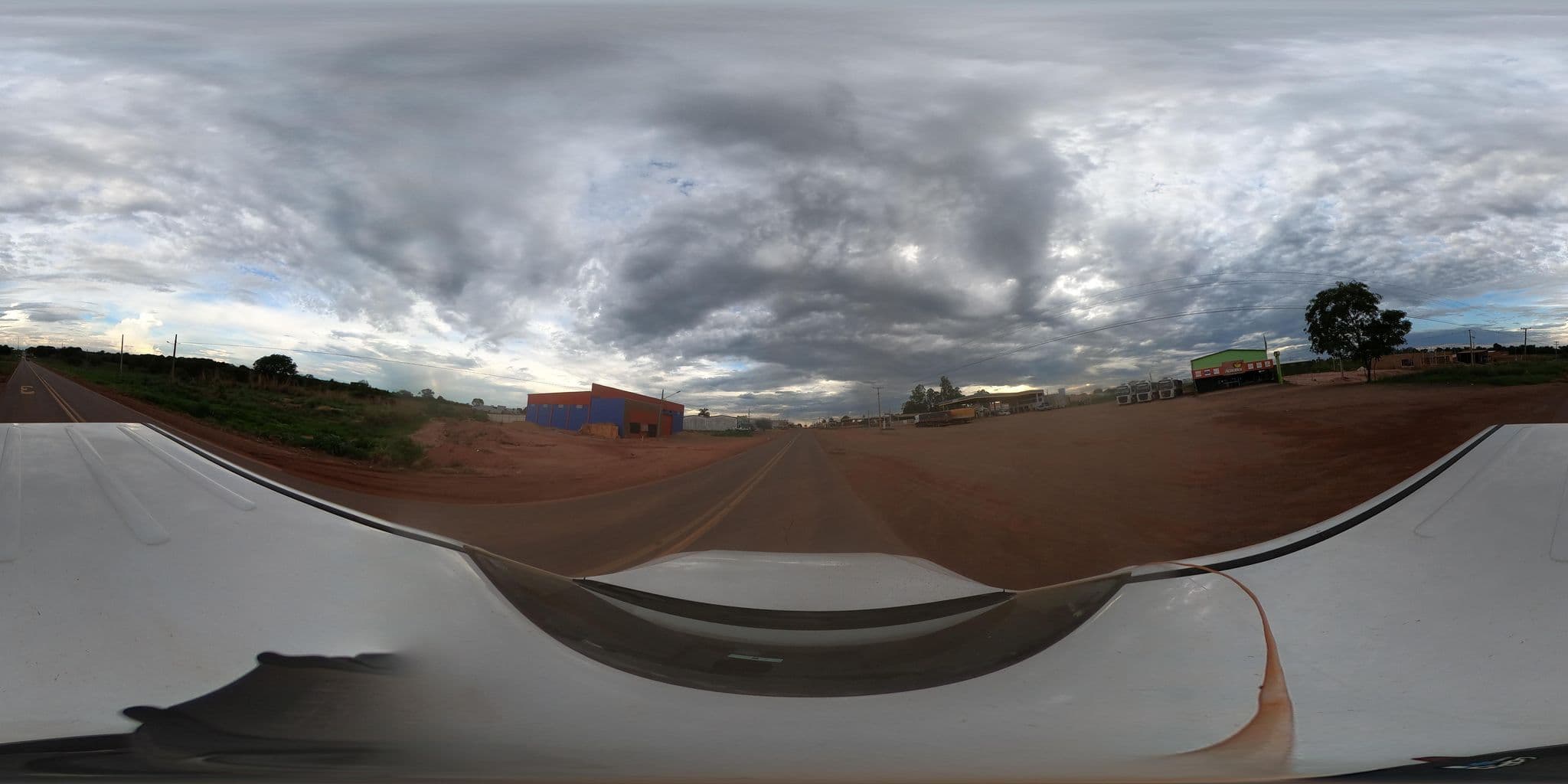 Street view near Hotel Dom Rafael - Centro de Eventos Cerrito, Ribeirão Cascalheira — © gmancilla (CC BY-SA · Mapillary)
