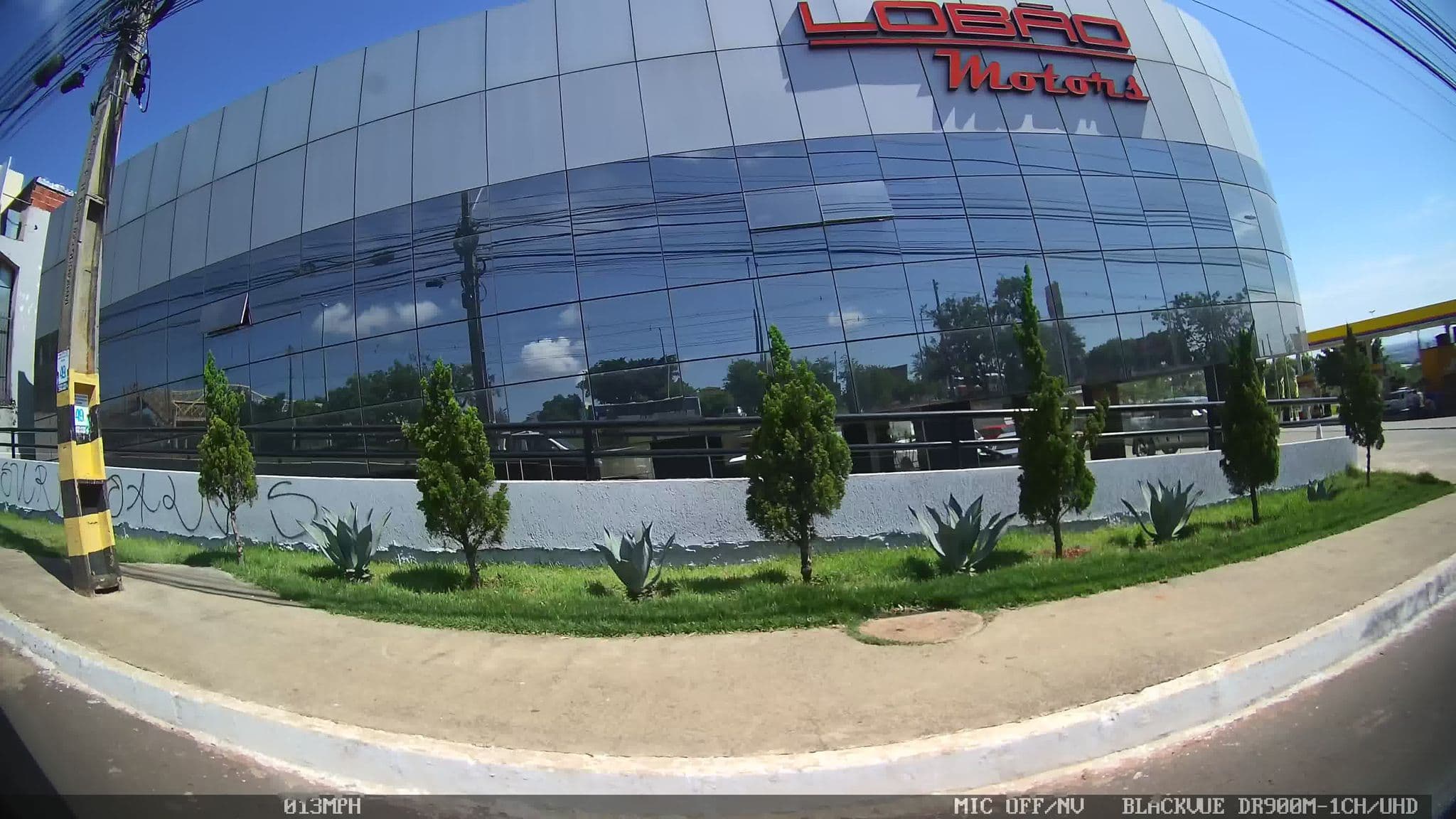 Street view near Cancún Hotel, Riacho Fundo — © kaart_4 (CC BY-SA · Mapillary)