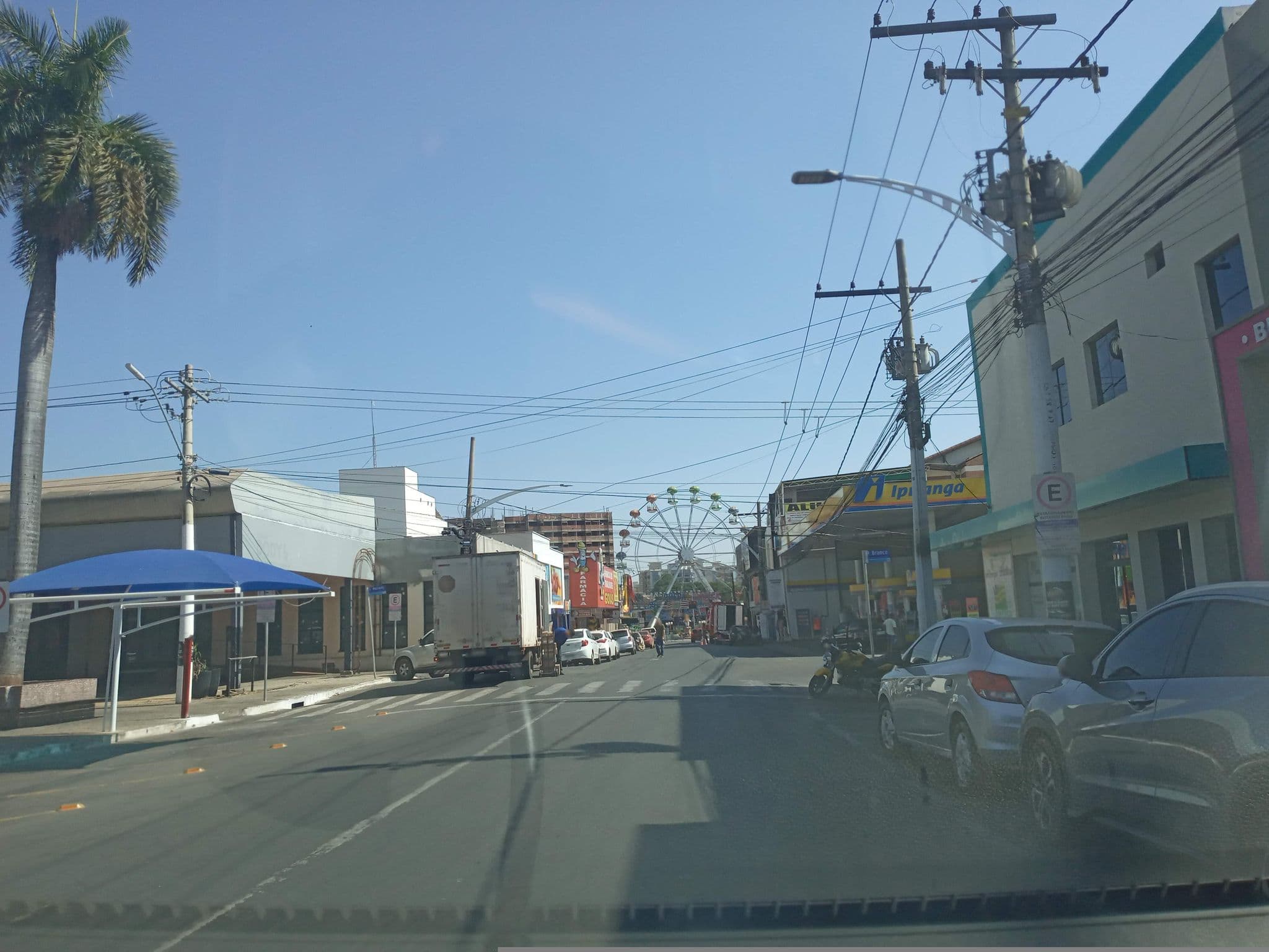 Street view near Hotel e Restaurante Castro e Sousa, Caldas Novas — © marcos_medeiros (CC BY-SA · Mapillary)