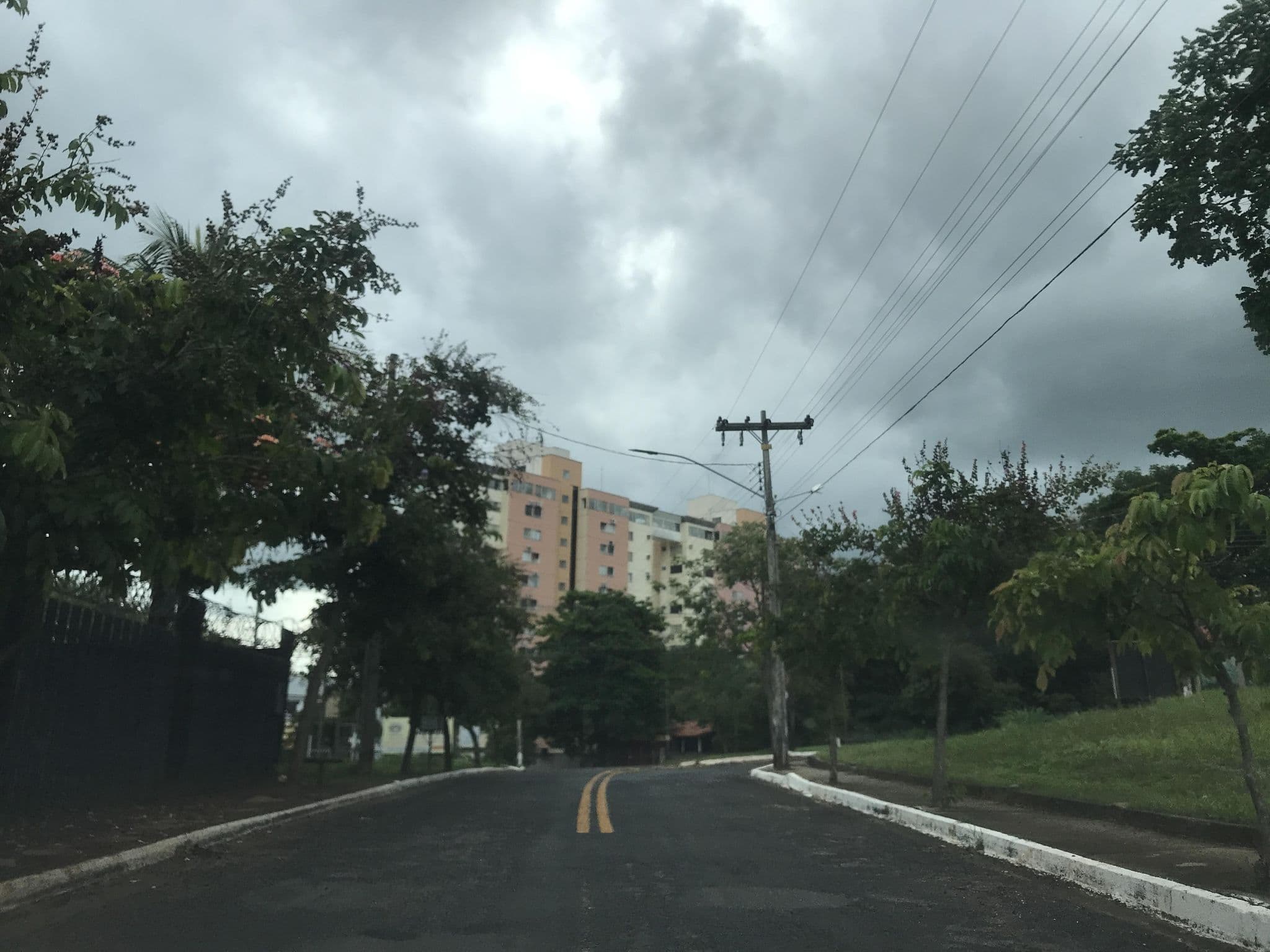Street view near Pousada JK Rio Quente, Rio Quente — © wesleygmartins (CC BY-SA · Mapillary)