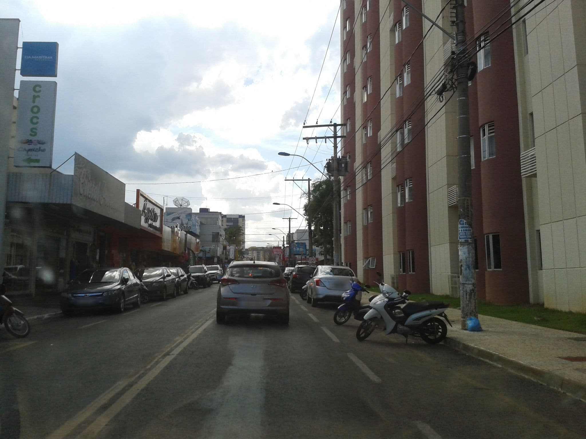 Street view near Bluepoint, Caldas Novas — © marcos_medeiros (CC BY-SA · Mapillary)