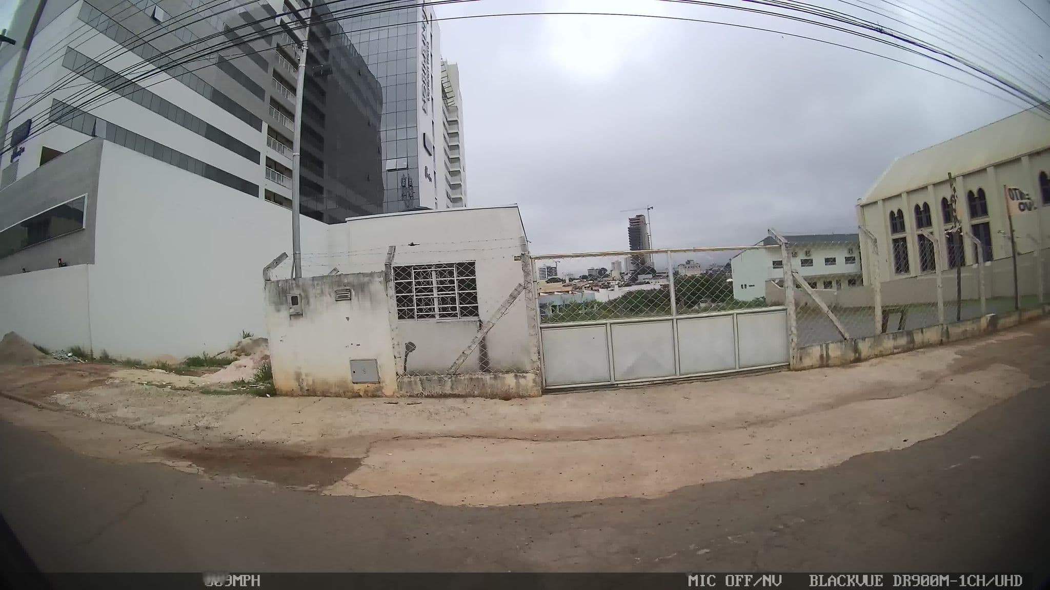 Street view near Nobile Hotel, Anápolis — © kaart_4 (CC BY-SA · Mapillary)