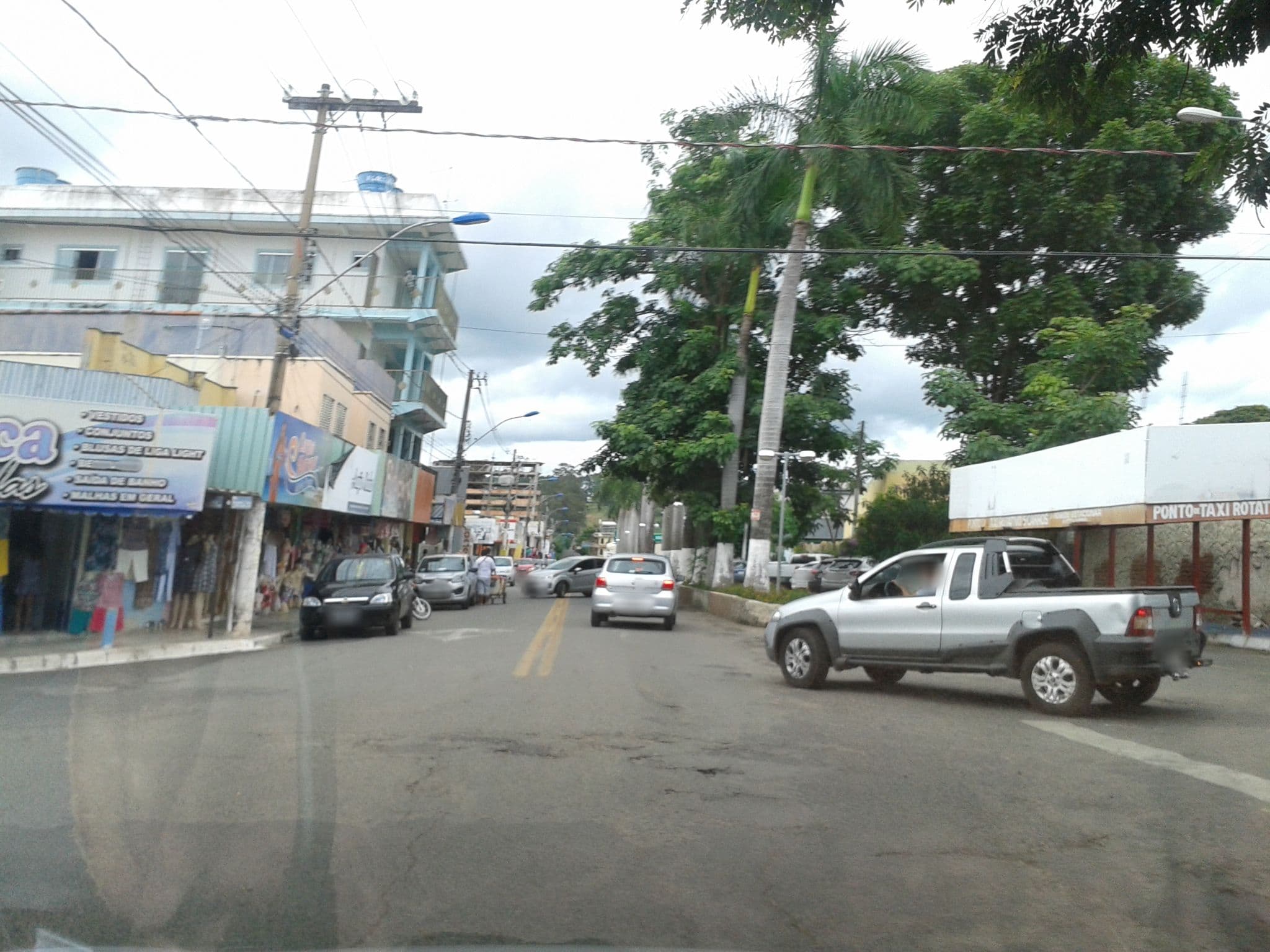 Street view near Apartamento & Hospedagem, Caldas Novas — © marcos_medeiros (CC BY-SA · Mapillary)
