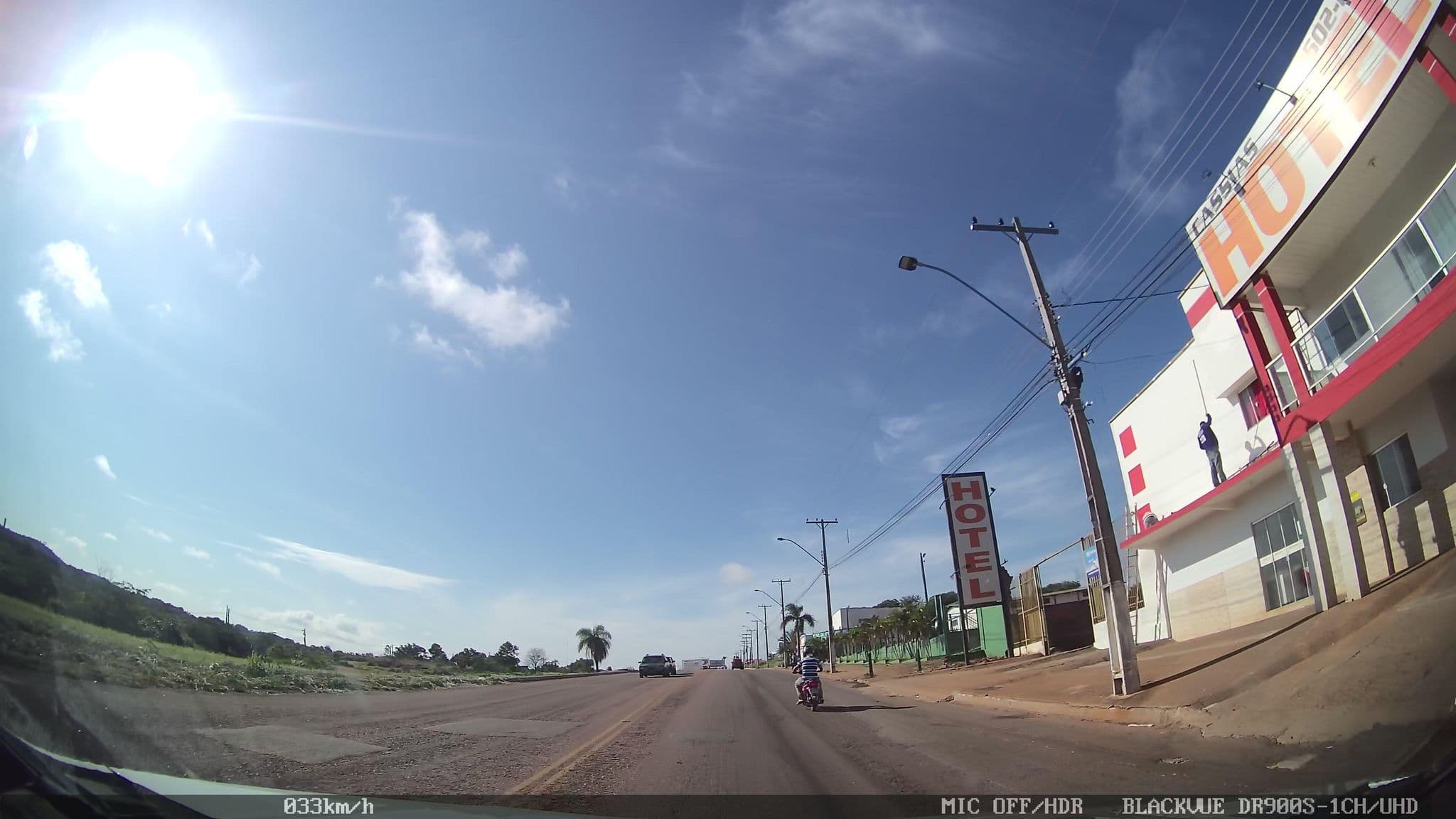 Street view near Cassias Hotel, Paraíso do Tocantins — © kafri (CC BY-SA · Mapillary)