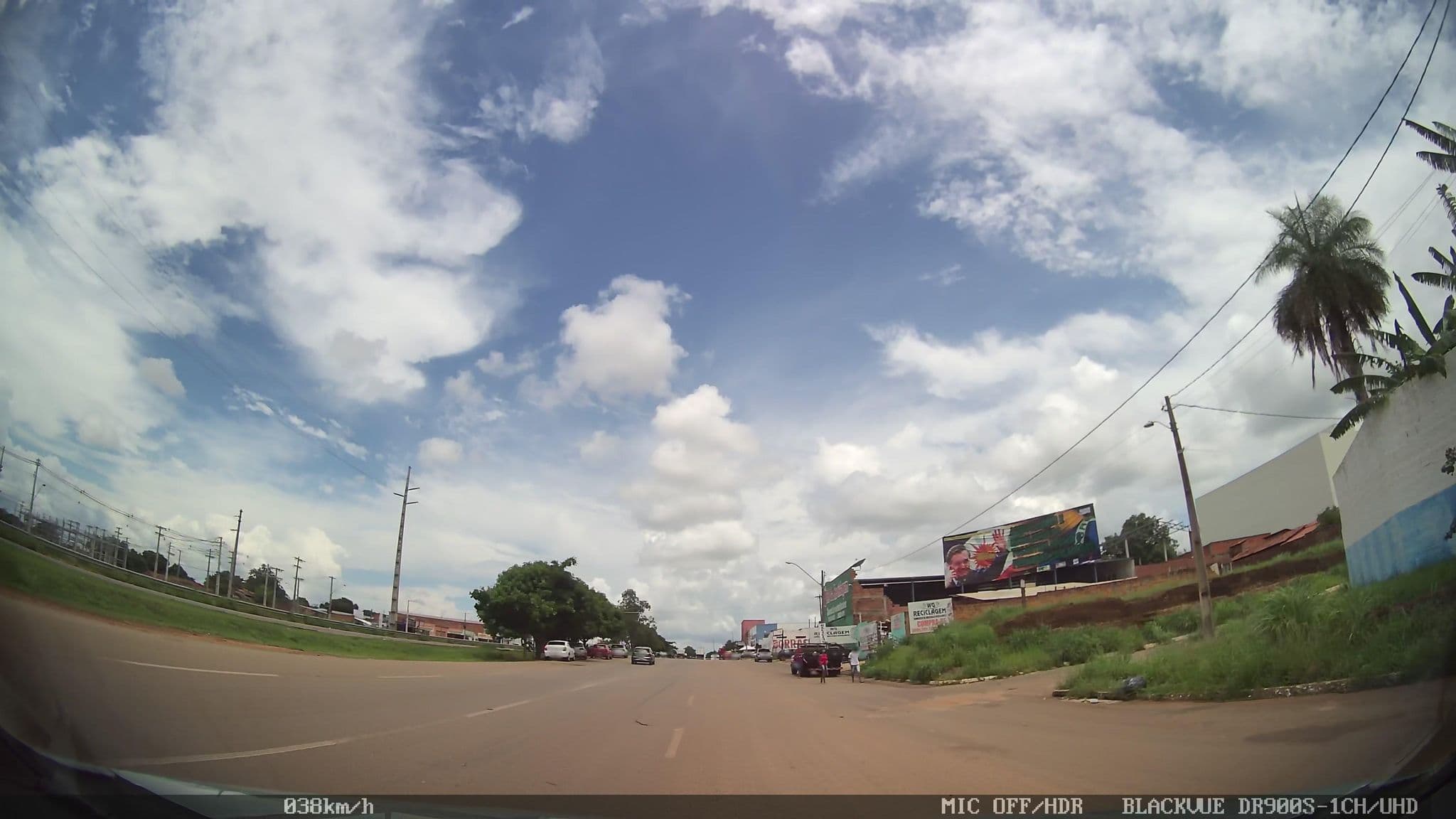 Street view near Pousada Rio, Palmas — © kafri (CC BY-SA · Mapillary)