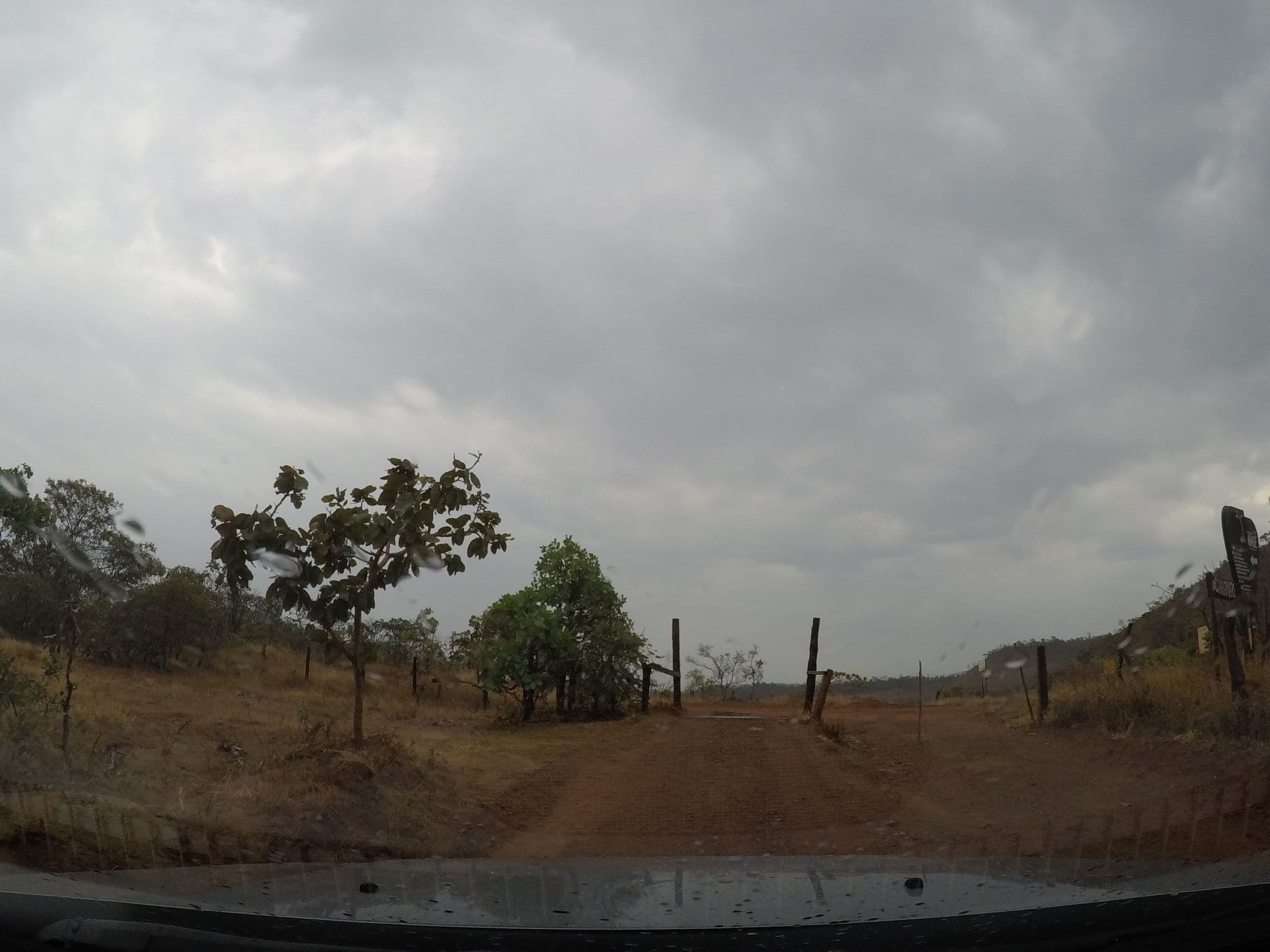 Street view near EcoVilla Caraivas, Pirenópolis — © pablo (CC BY-SA · Mapillary)