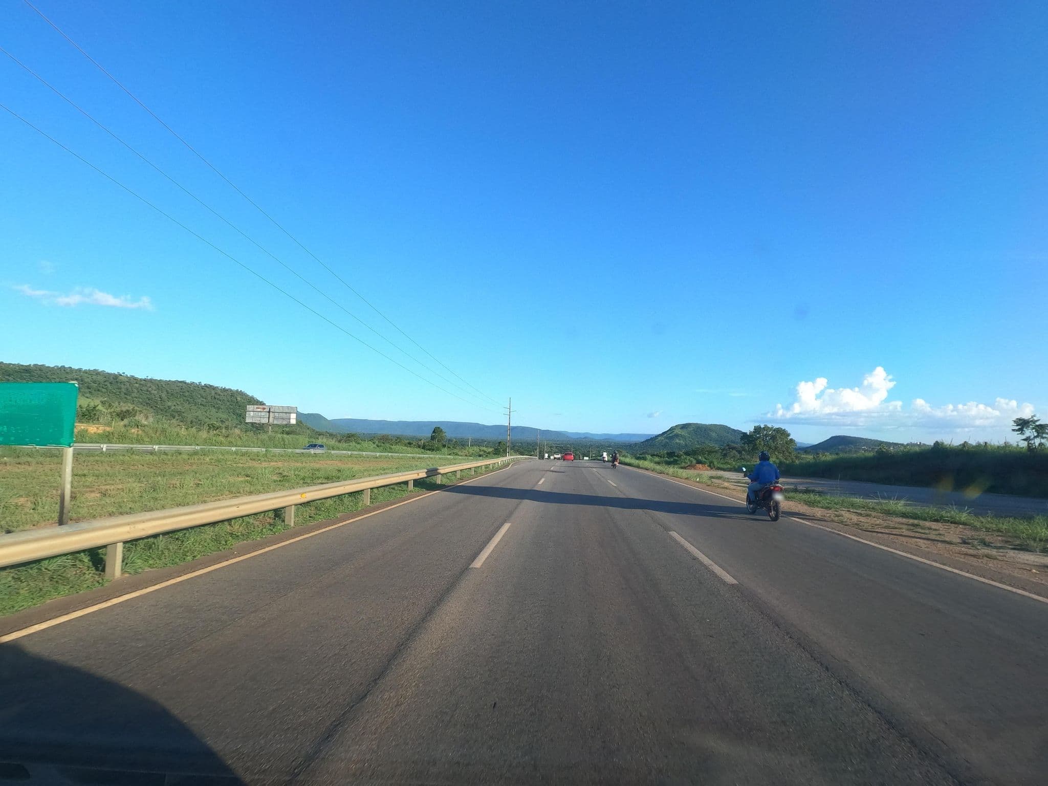 Street view near Goiânia Park Hotel, Palmas — © MuitoAlemdasFronteiras (CC BY-SA · Mapillary)