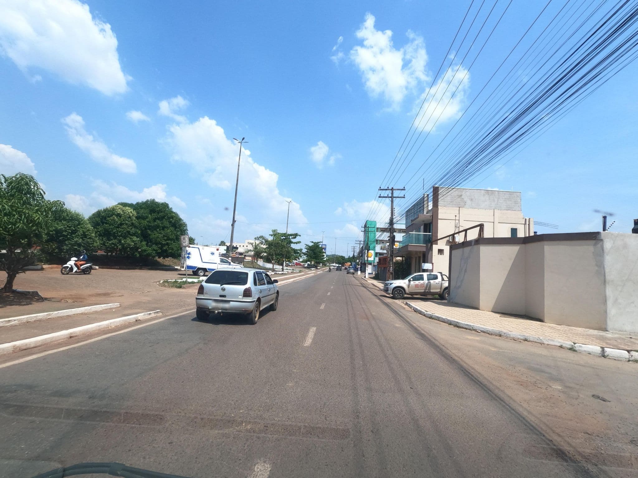 Street view near Hotel RM & Filhos, Parauapebas — © MuitoAlemdasFronteiras (CC BY-SA · Mapillary)
