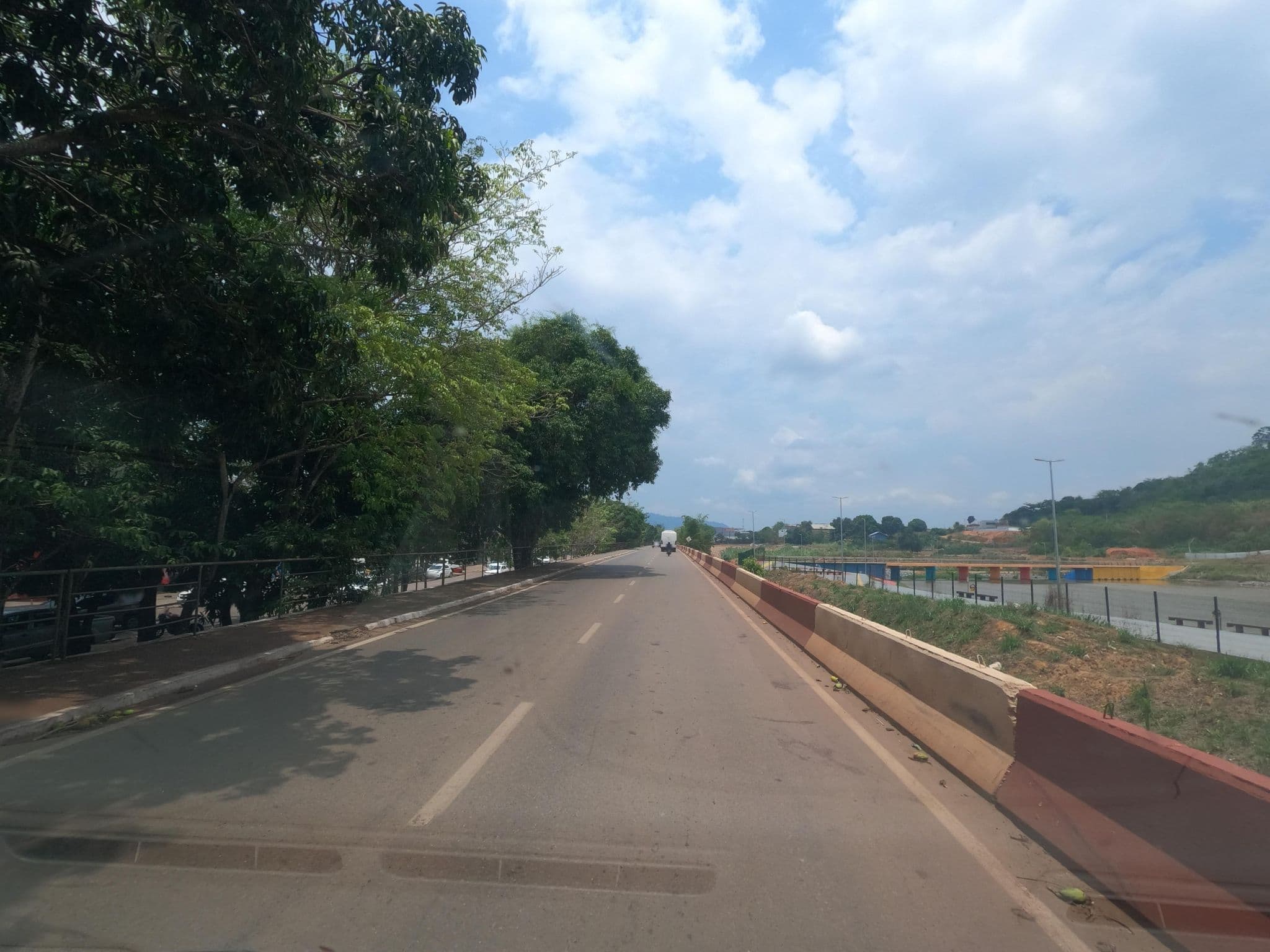 Street view near Central Park Hotel Pousada, Parauapebas — © MuitoAlemdasFronteiras (CC BY-SA · Mapillary)