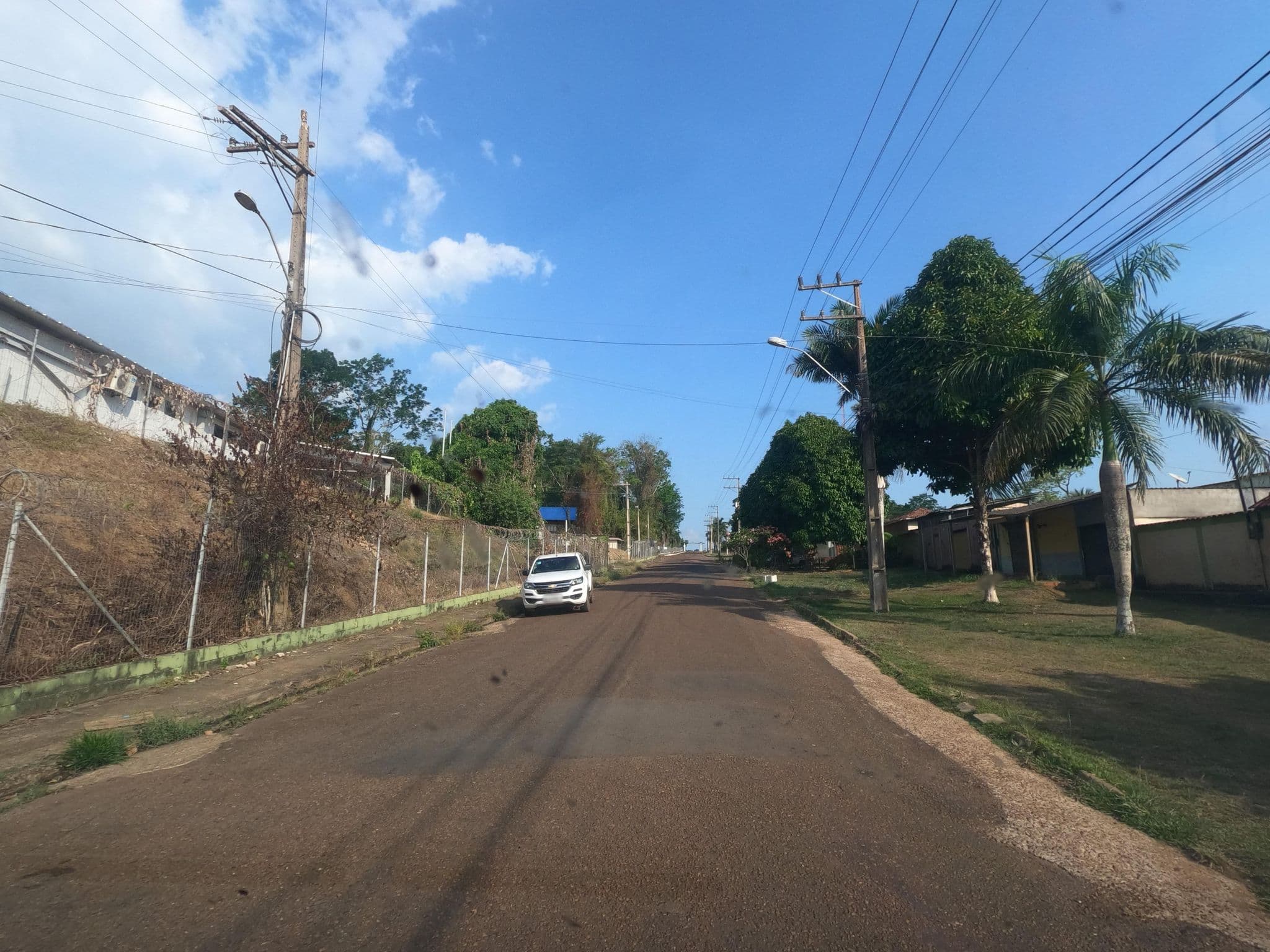 Street view near Hotel Belo Monte, Altamira — © MuitoAlemdasFronteiras (CC BY-SA · Mapillary)