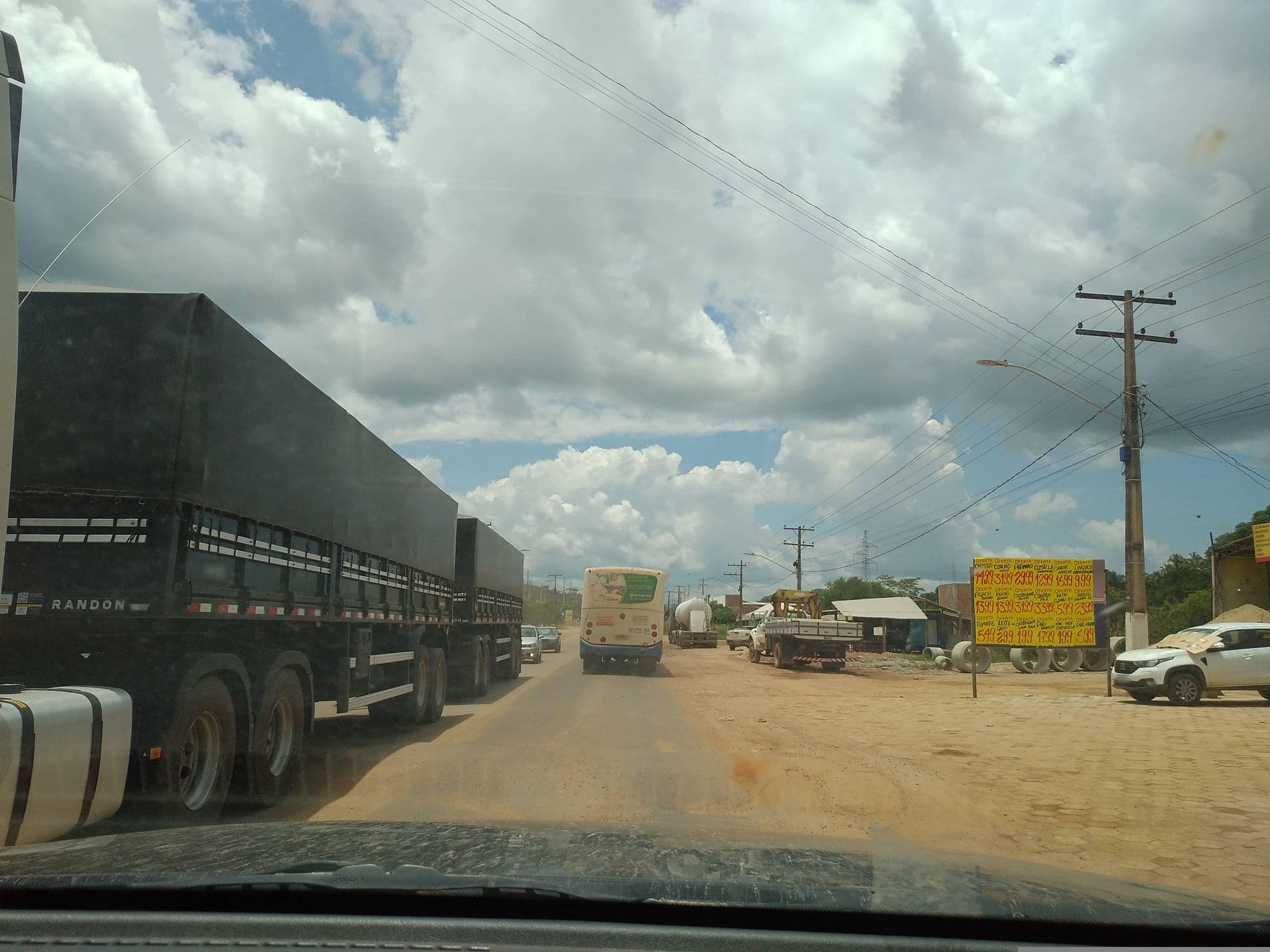 Street view near Hotel Planalto, Xinguara — © Zuleica2024 (CC BY-SA · Mapillary)