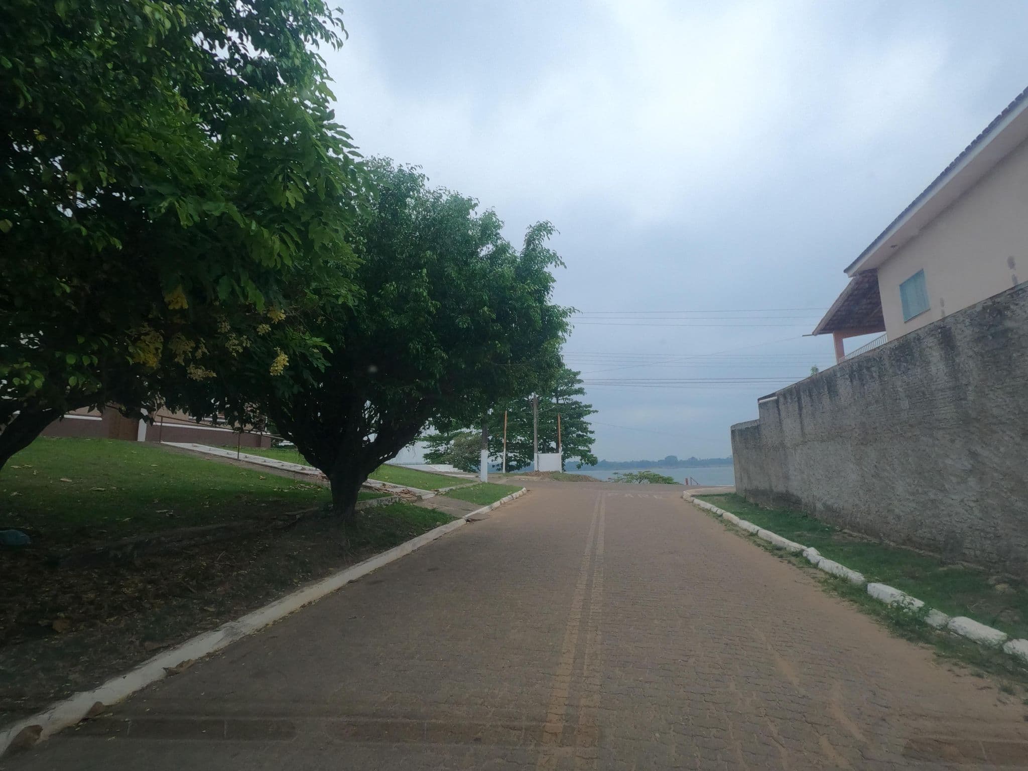 Street view near Lucas pousada, Itupiranga — © MuitoAlemdasFronteiras (CC BY-SA · Mapillary)