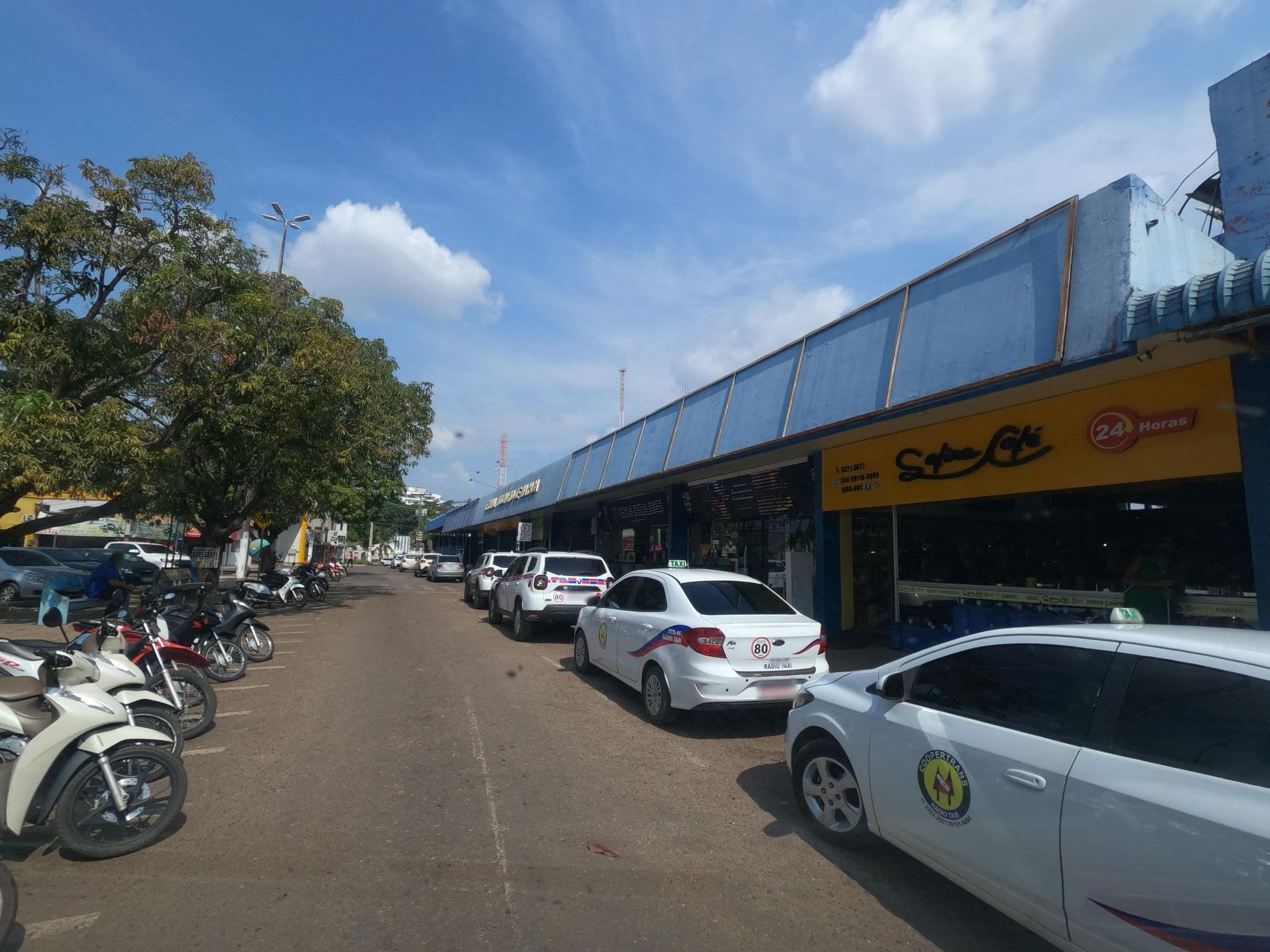 Street view near Hotel Barretão, Marabá — © MuitoAlemdasFronteiras (CC BY-SA · Mapillary)