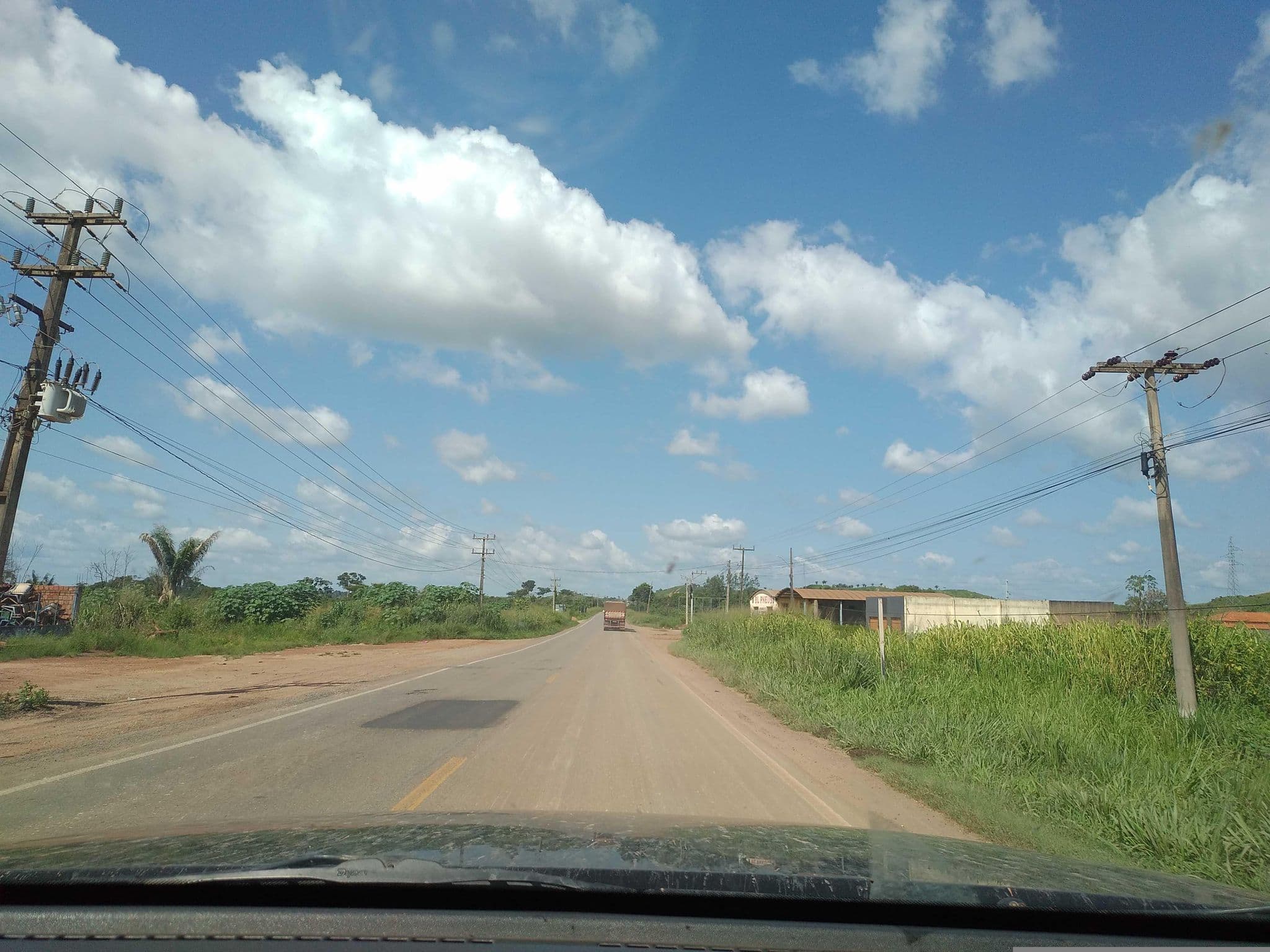 Street view near Hotel Anauá, Eldorado dos Carajás — © Zuleica2024 (CC BY-SA · Mapillary)