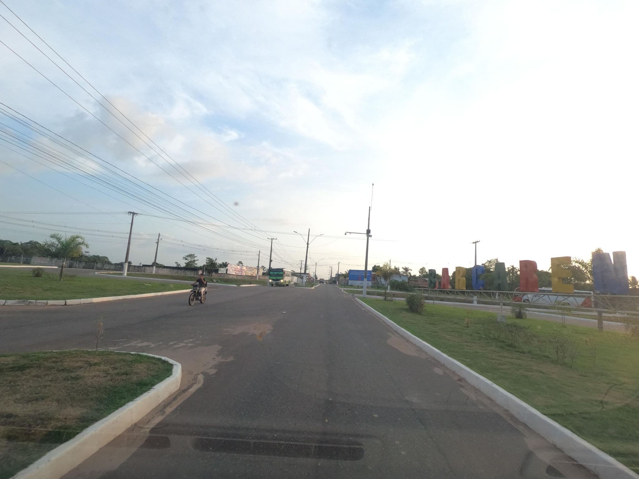 Street view near Hotel Cabano, Barcarena — © MuitoAlemdasFronteiras (CC BY-SA · Mapillary)
