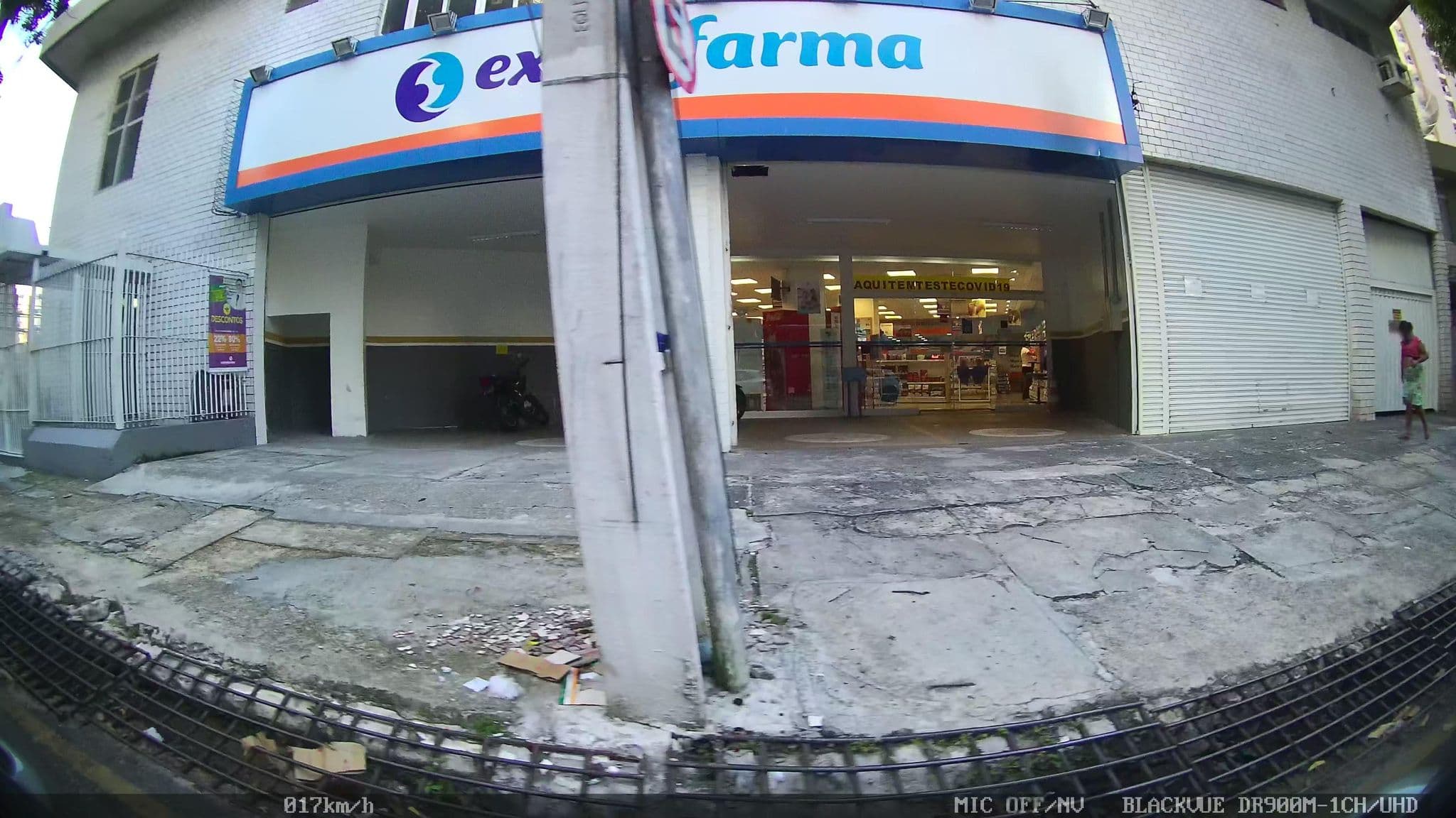 Street view near Crowne Plaza Belem, Belém — © kaart_2 (CC BY-SA · Mapillary)