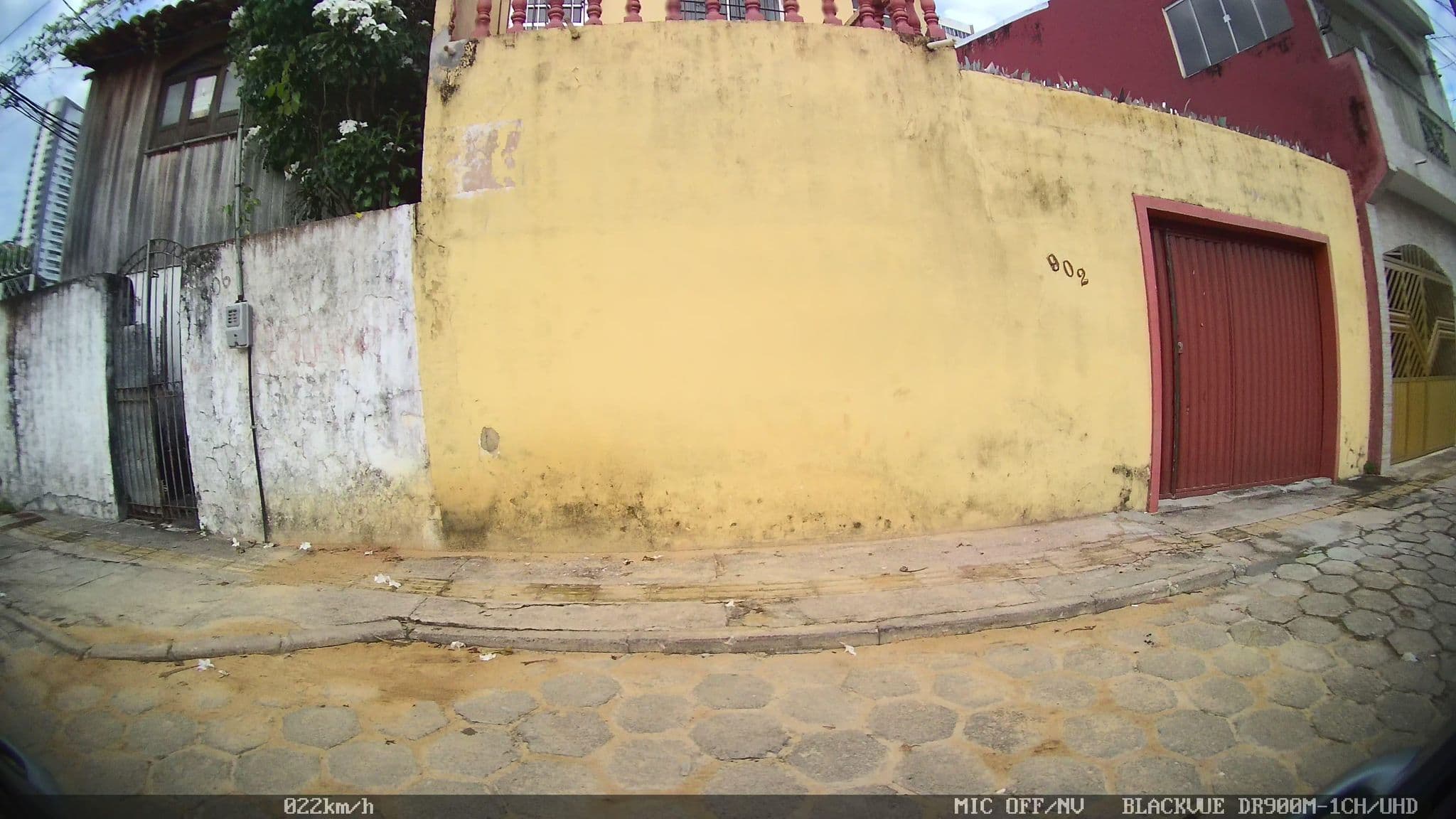 Street view near pousada mangueiras, Belém — © kaart_2 (CC BY-SA · Mapillary)