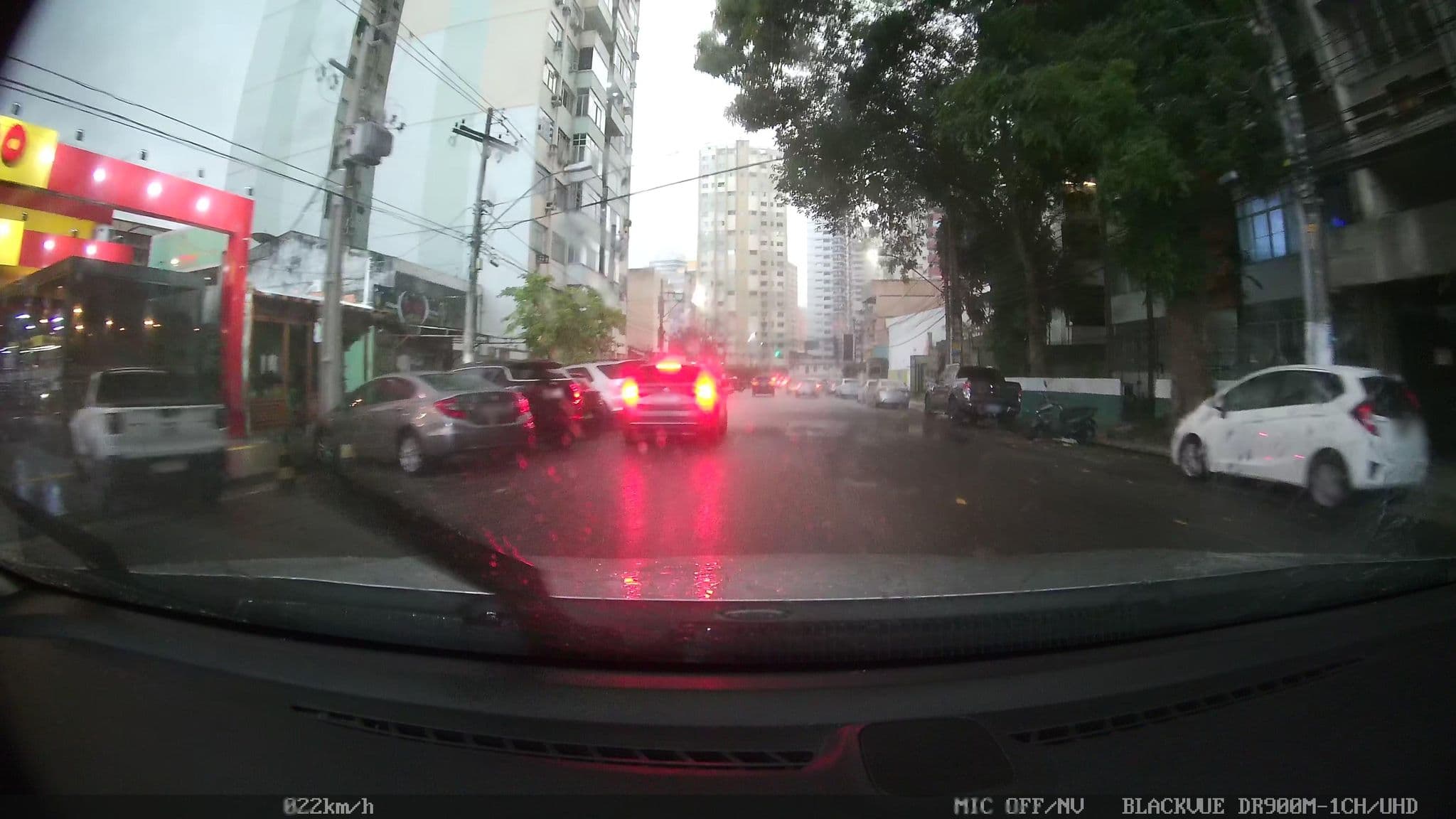Street view near Auditorio Regente Hotel, Belém — © kaart_2 (CC BY-SA · Mapillary)