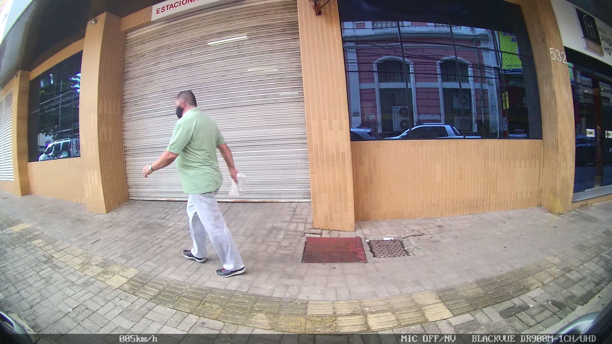 Street view near Dm Hoteis e Resorts, Belém — © kaart_2 (CC BY-SA · Mapillary)