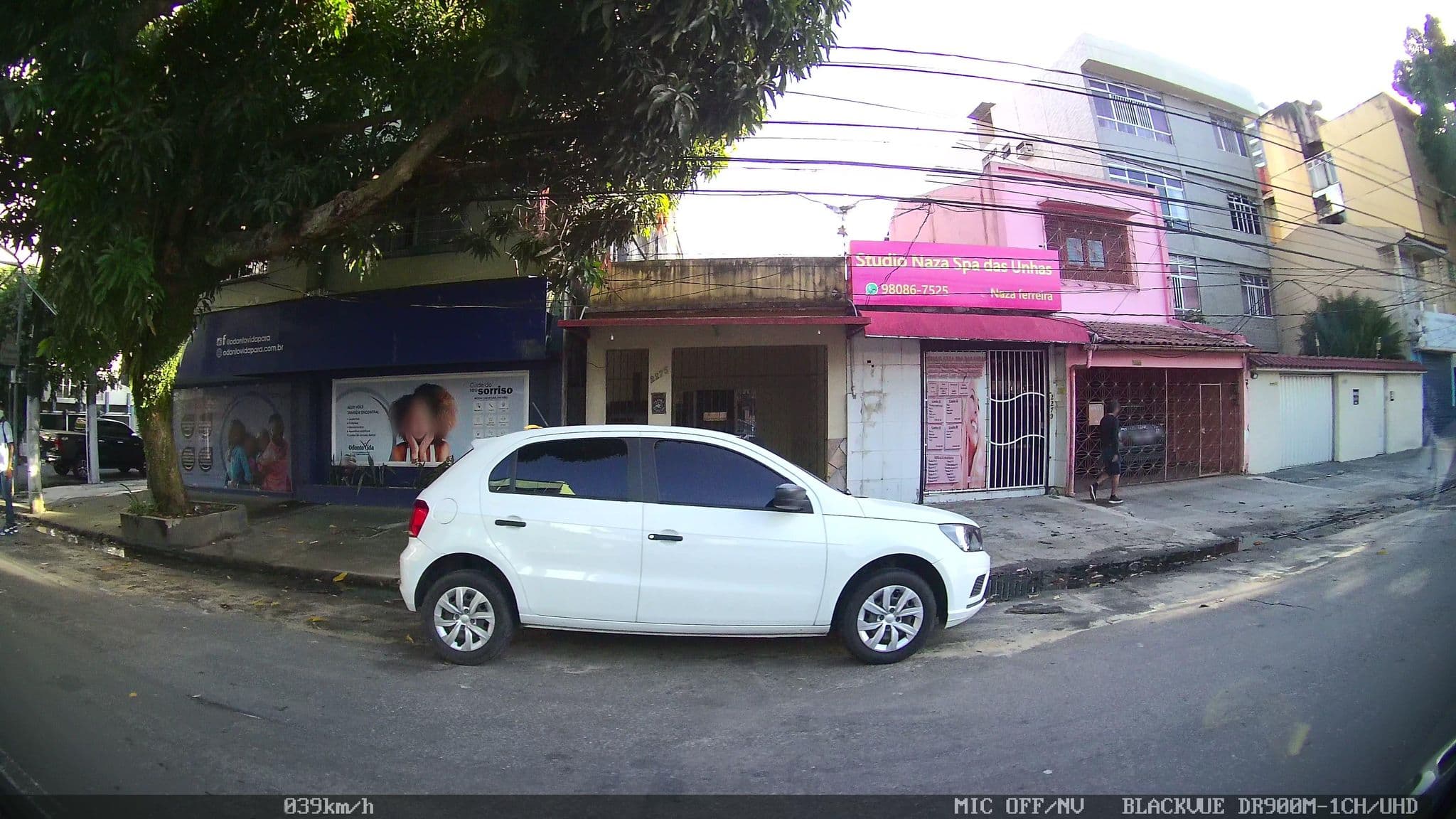 Street view near Escritorio de Reservas Hotel Prive do Atalaia, Belém — © kaart_2 (CC BY-SA · Mapillary)