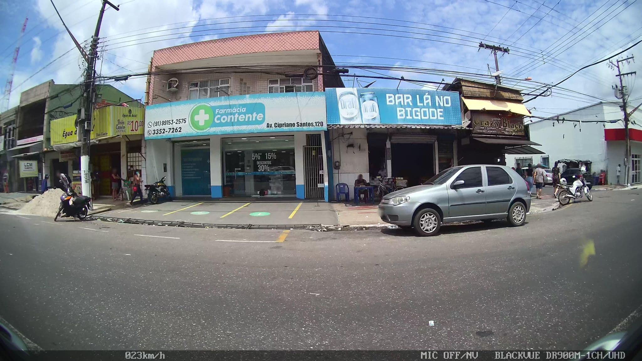 Street view near Hotel Luna, Belém — © kaart_2 (CC BY-SA · Mapillary)