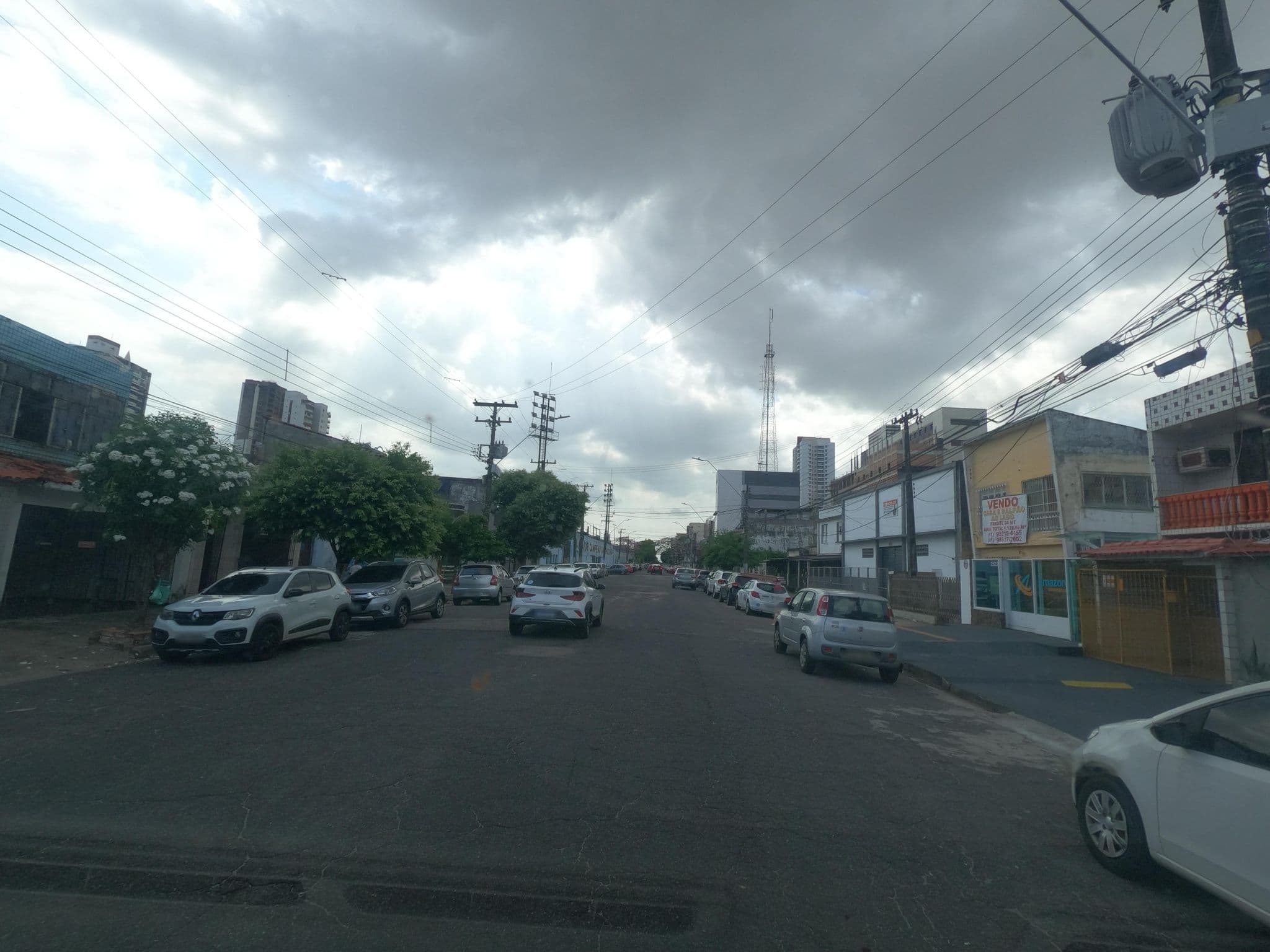 Street view near Hotel Antônio Diogo Couceiro(Paysandu Sport Club), Belém — © MuitoAlemdasFronteiras (CC BY-SA · Mapillary)