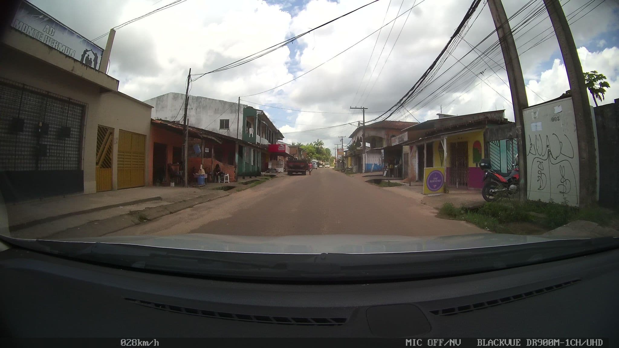 Street view near Pousada Tropical, Marituba — © kaart_2 (CC BY-SA · Mapillary)