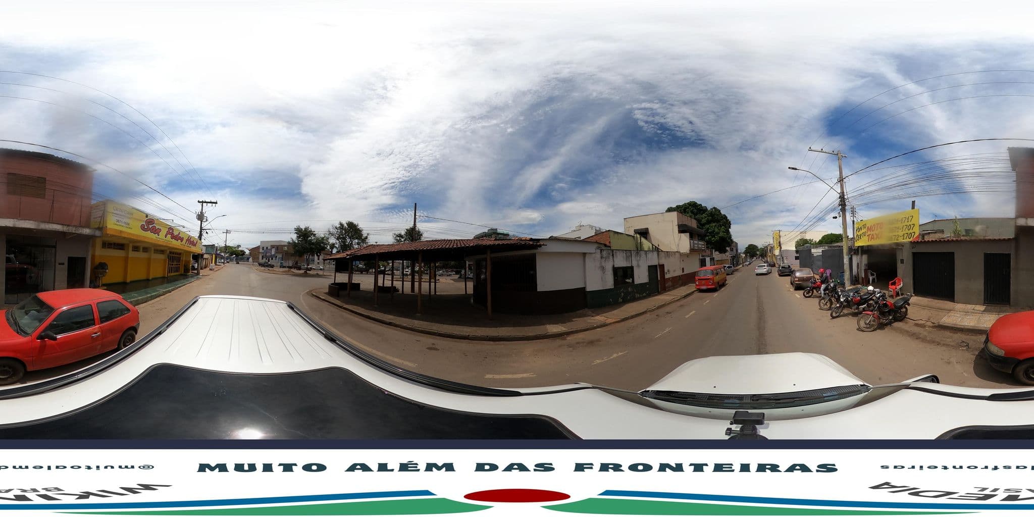 Street view near Sam Pedro Hotel, Paracatu — © MuitoAlemdasFronteiras (CC BY-SA · Mapillary)