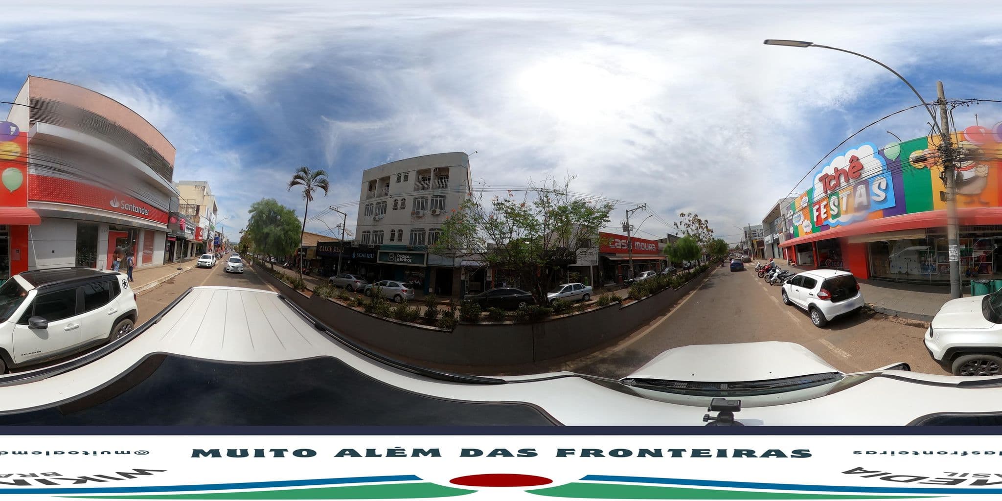 Street view near Hotel Luana, Paracatu — © MuitoAlemdasFronteiras (CC BY-SA · Mapillary)