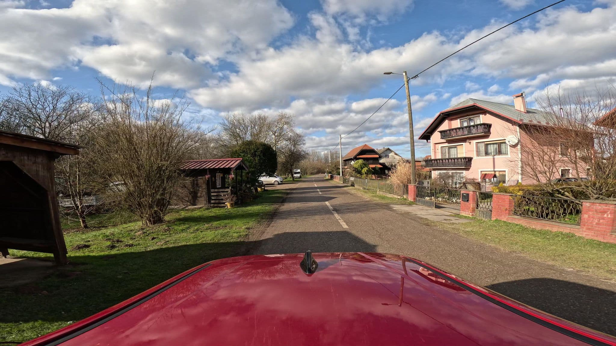 Street view near Appartment Camp Vitkovic, Sunja — © tomislavzen12 (CC BY-SA · Mapillary)