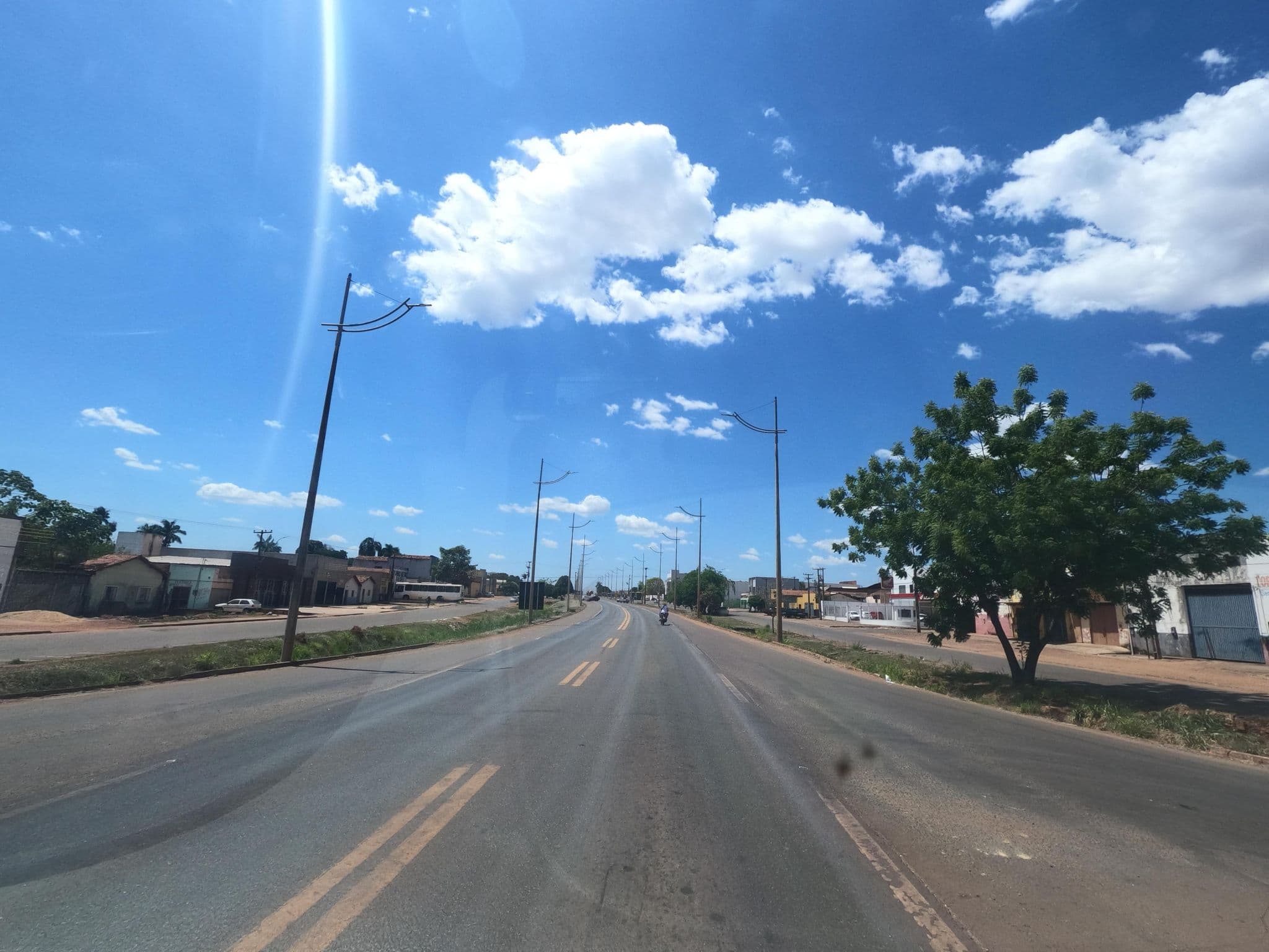Street view near Estreito Palace Hotel, Estreito — © MuitoAlemdasFronteiras (CC BY-SA · Mapillary)