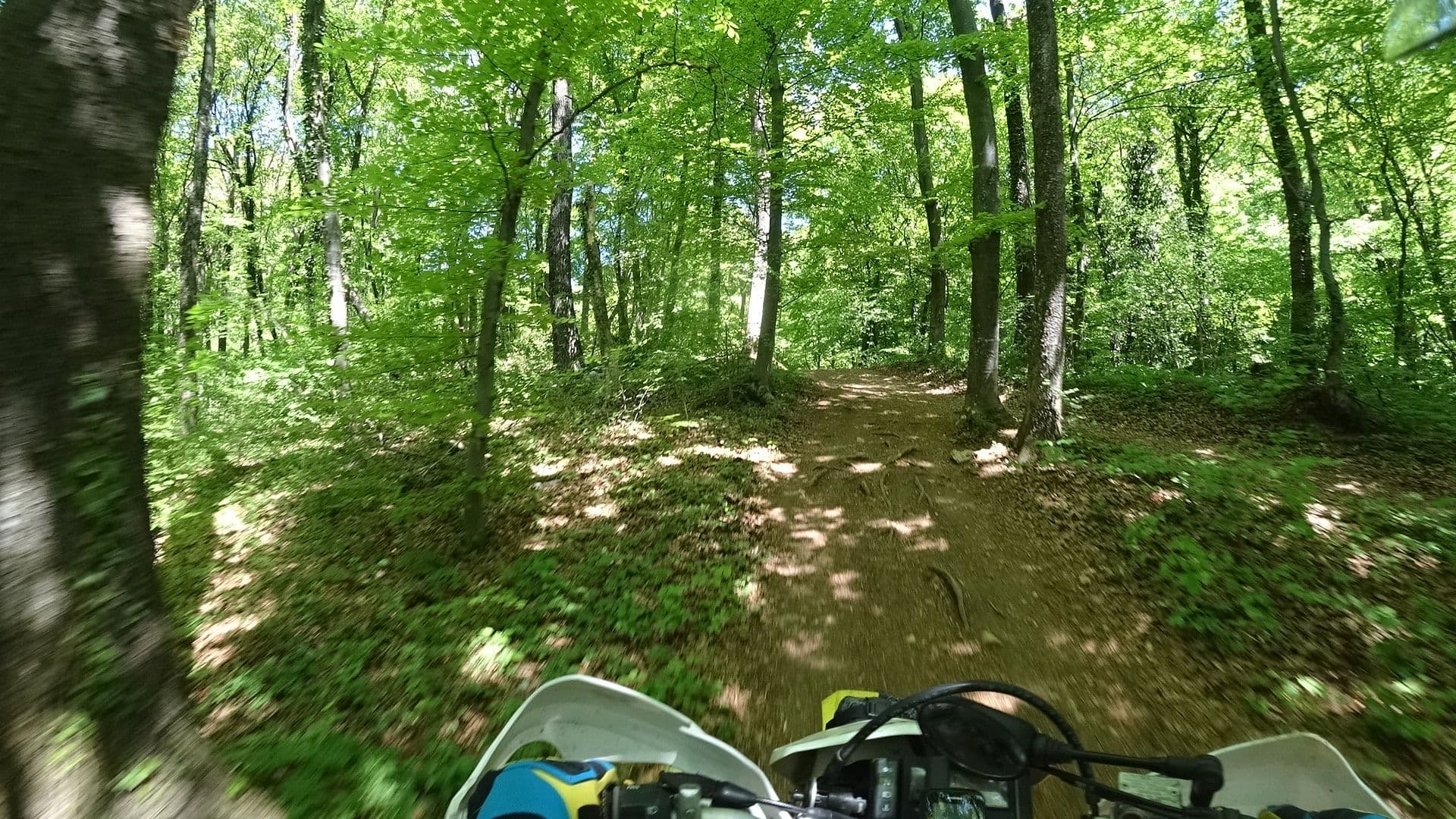 Street view near Planinarska kuća Kameni Svati, Jablanovec — © isvedic (CC BY-SA · Mapillary)