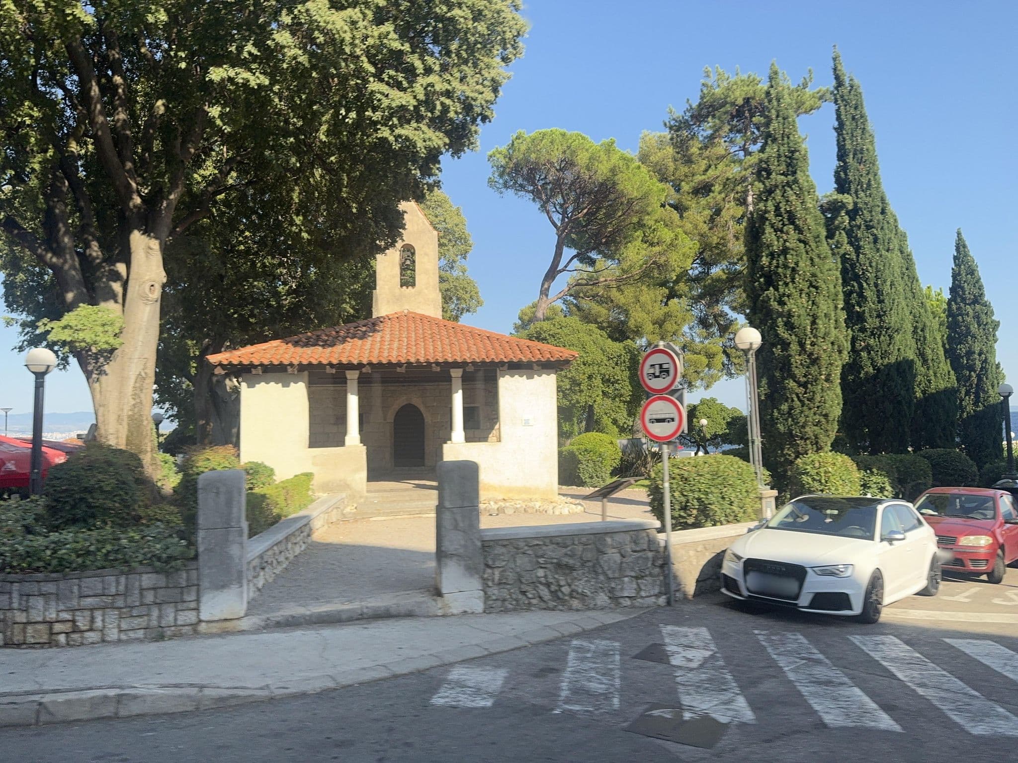 Street view near Park, Lovran — © mapconcierge (CC BY-SA · Mapillary)