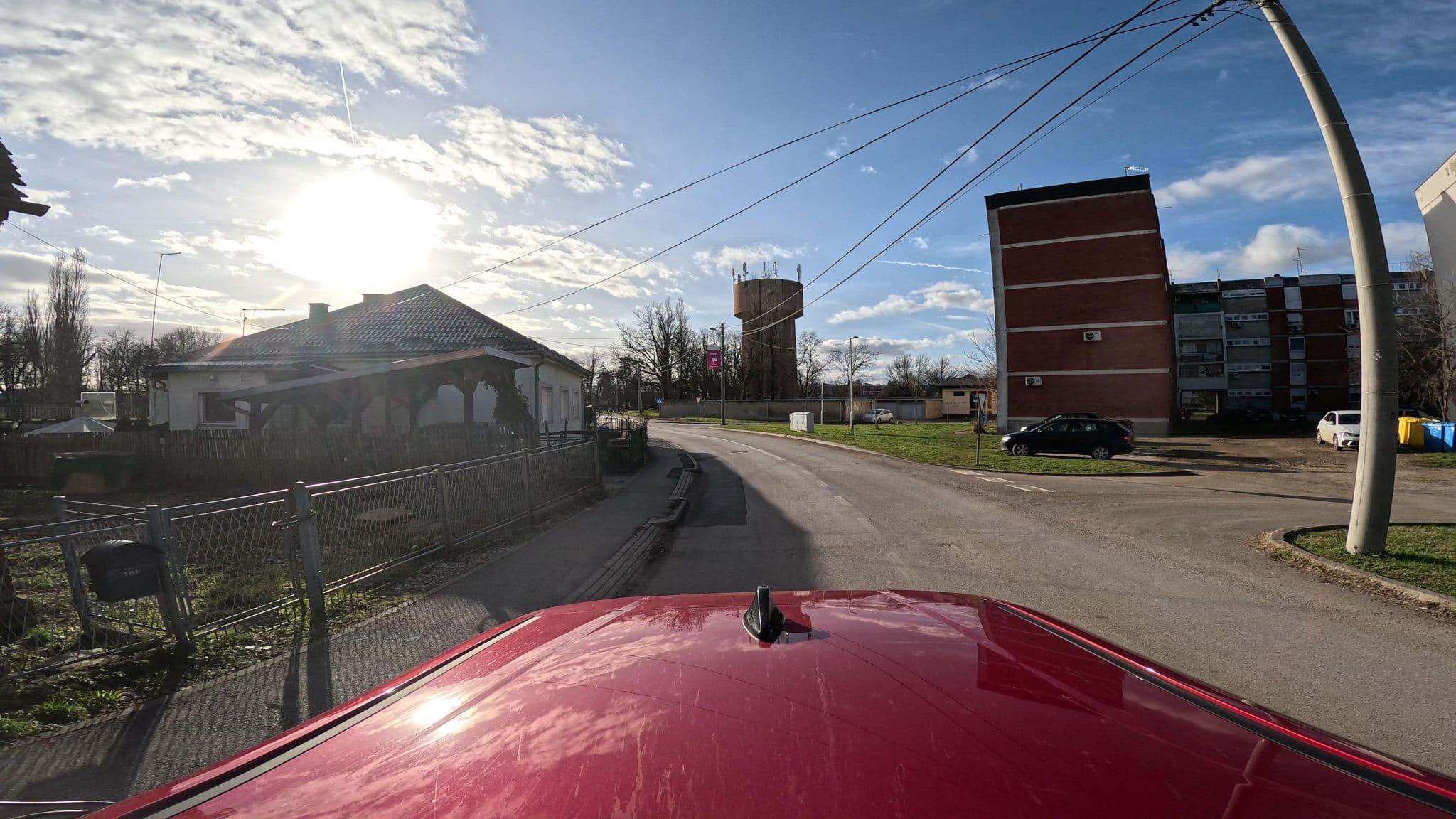 Street view near Apartmani +, Sisak — © tomislavzen12 (CC BY-SA · Mapillary)