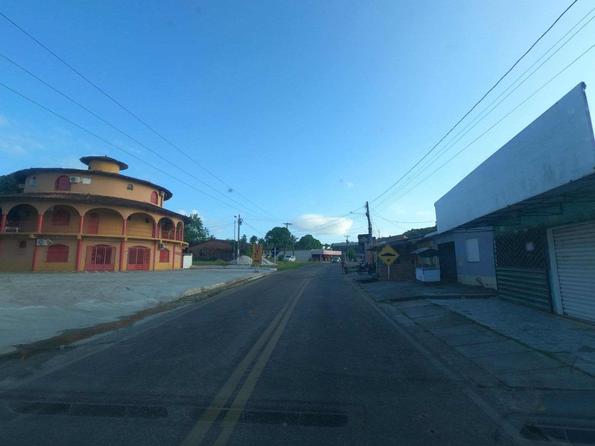 Street view near Hotel Fortaleza, Marapanim — © MuitoAlemdasFronteiras (CC BY-SA · Mapillary)