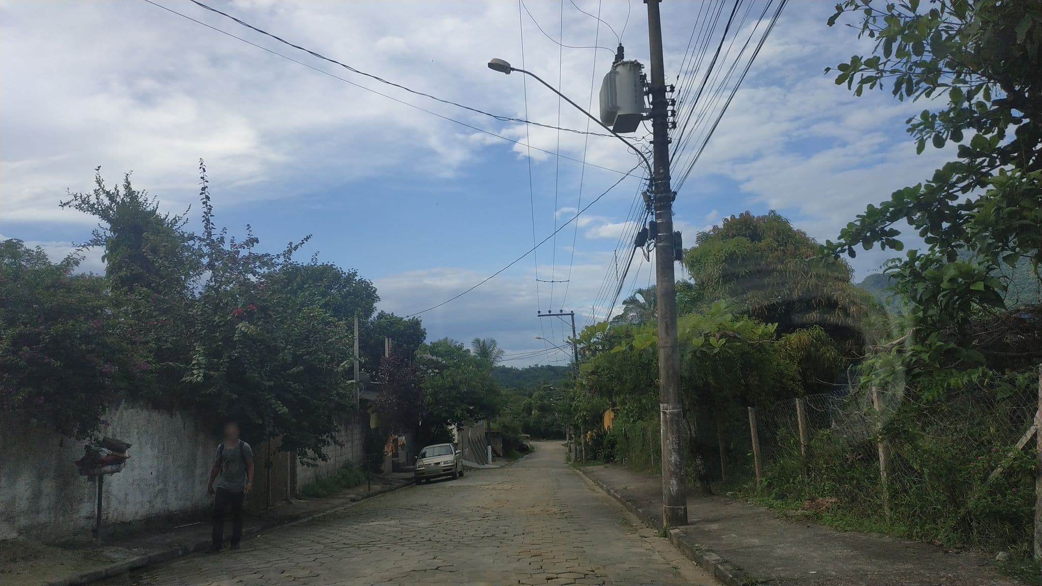 Street view near Pousada Solar Ilhabela, Ilhabela — © brunolemos (CC BY-SA · Mapillary)