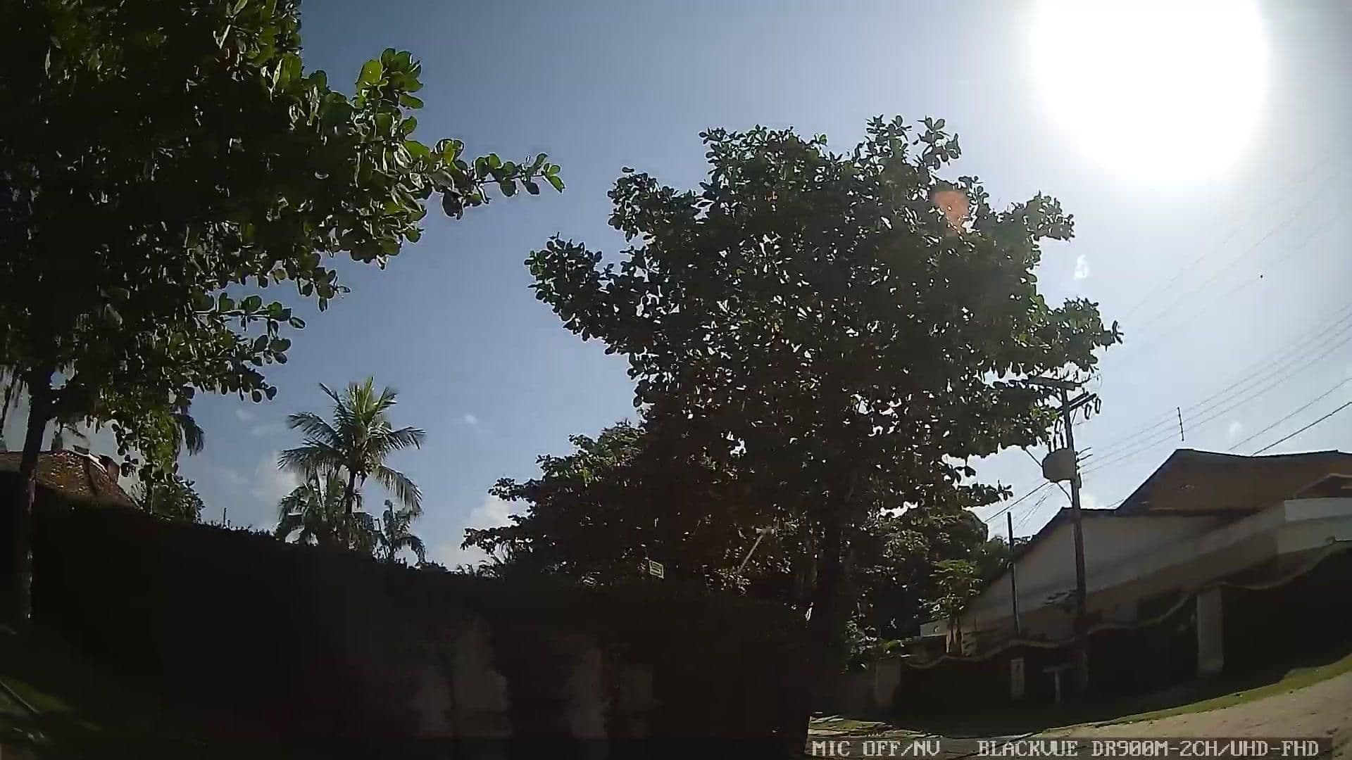 Street view near Pousada do Marcão, Guarujá — © yaf1 (CC BY-SA · Mapillary)