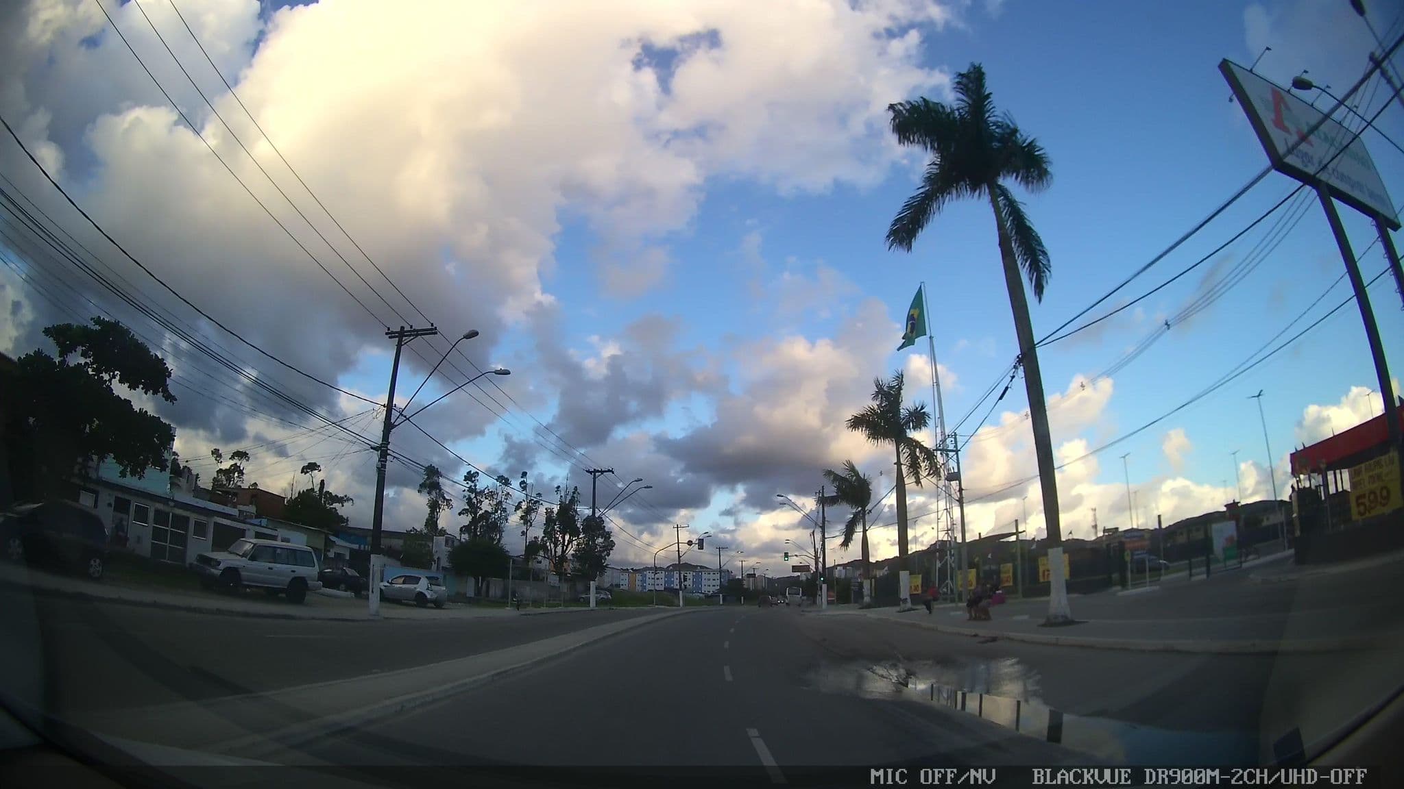Street view near Charm's Motel, São Vicente — © marciosampaio (CC BY-SA · Mapillary)