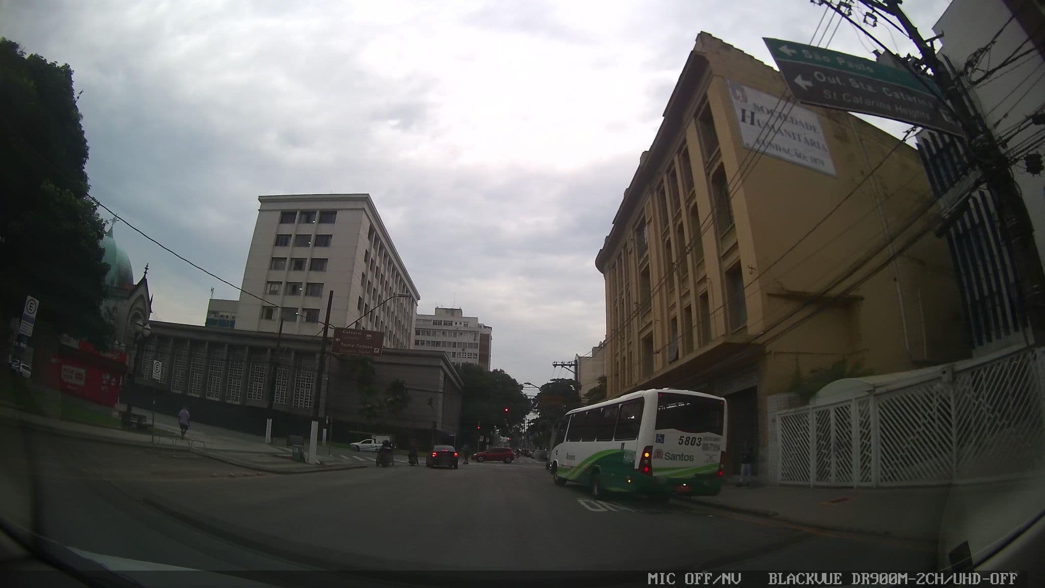Street view near i9 Motel, Santos — © marciosampaio (CC BY-SA · Mapillary)