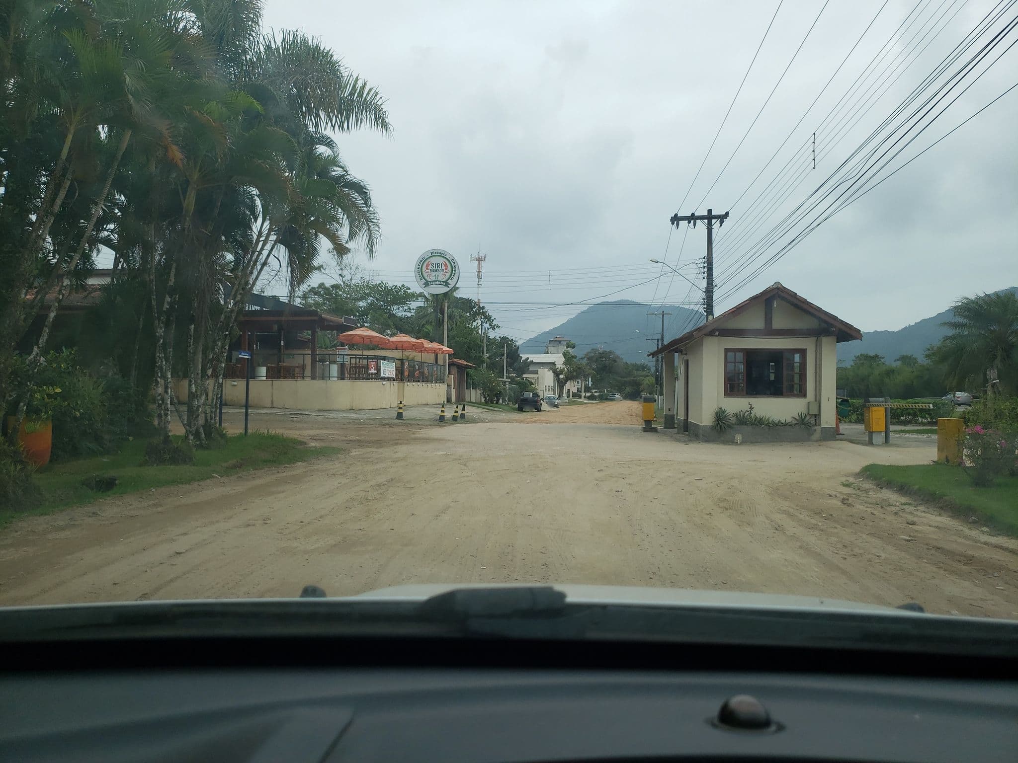 Street view near Chalé Yabadabatuba, Ubatuba — © gchiorato (CC BY-SA · Mapillary)