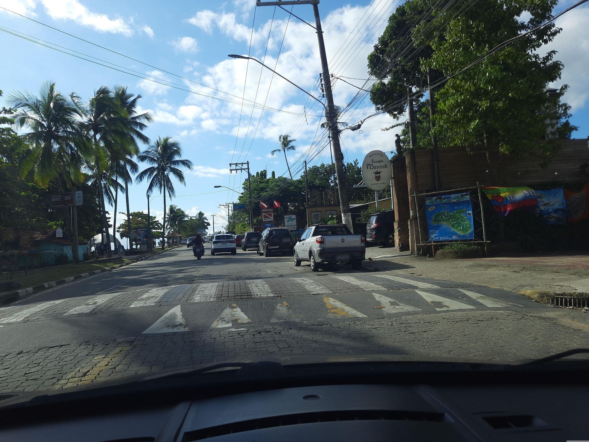 Street view near Pousada Candy, Ilhabela — © alemenezes (CC BY-SA · Mapillary)