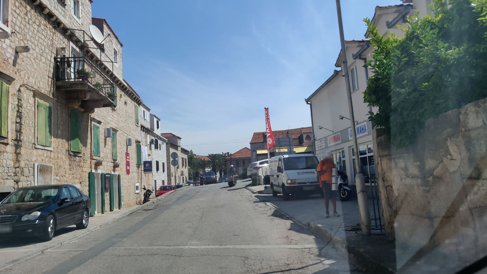 Street view near Apartmani, Trogir — © stefanb (CC BY-SA · Mapillary)