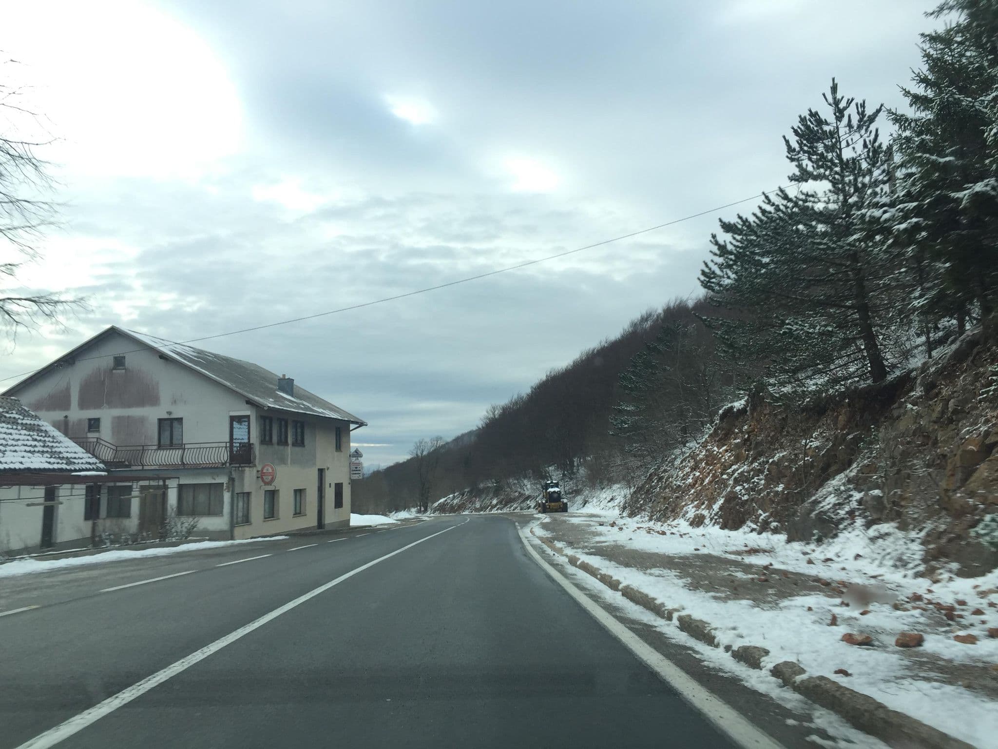 Street view near Putnik, Senj — © igorzo (CC BY-SA · Mapillary)