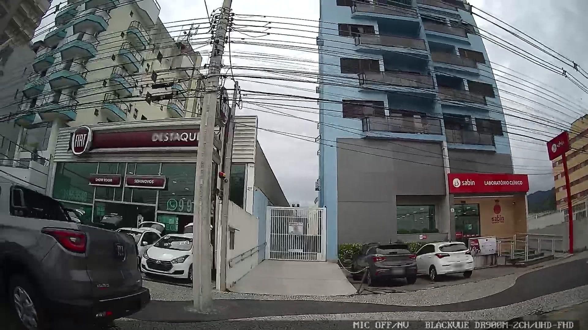 Street view near Jangada Flat Service, Caraguatatuba — © yaf1 (CC BY-SA · Mapillary)
