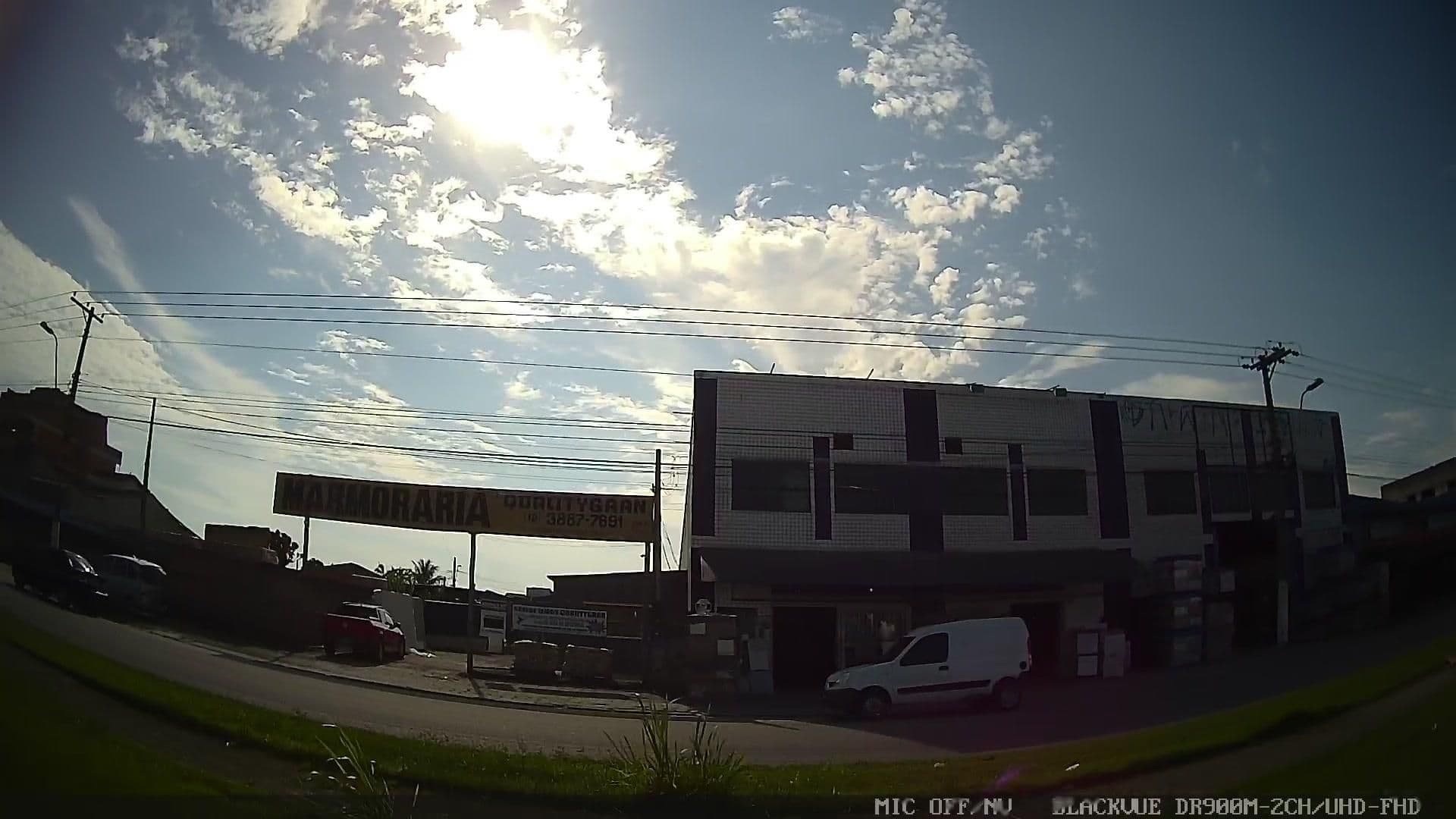 Street view near Cond. Horizontal Britânia Mar, Caraguatatuba — © yaf1 (CC BY-SA · Mapillary)