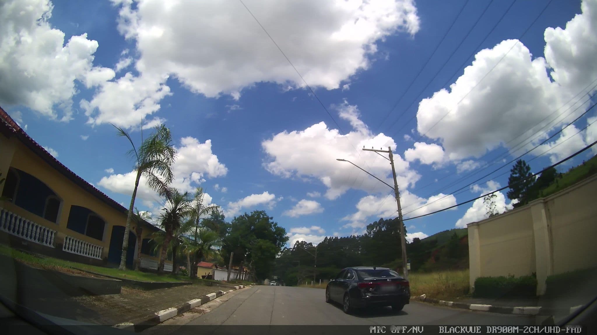 Street view near Pousada Rancho Luso Brasileiro, Salesópolis — © marciosampaio (CC BY-SA · Mapillary)