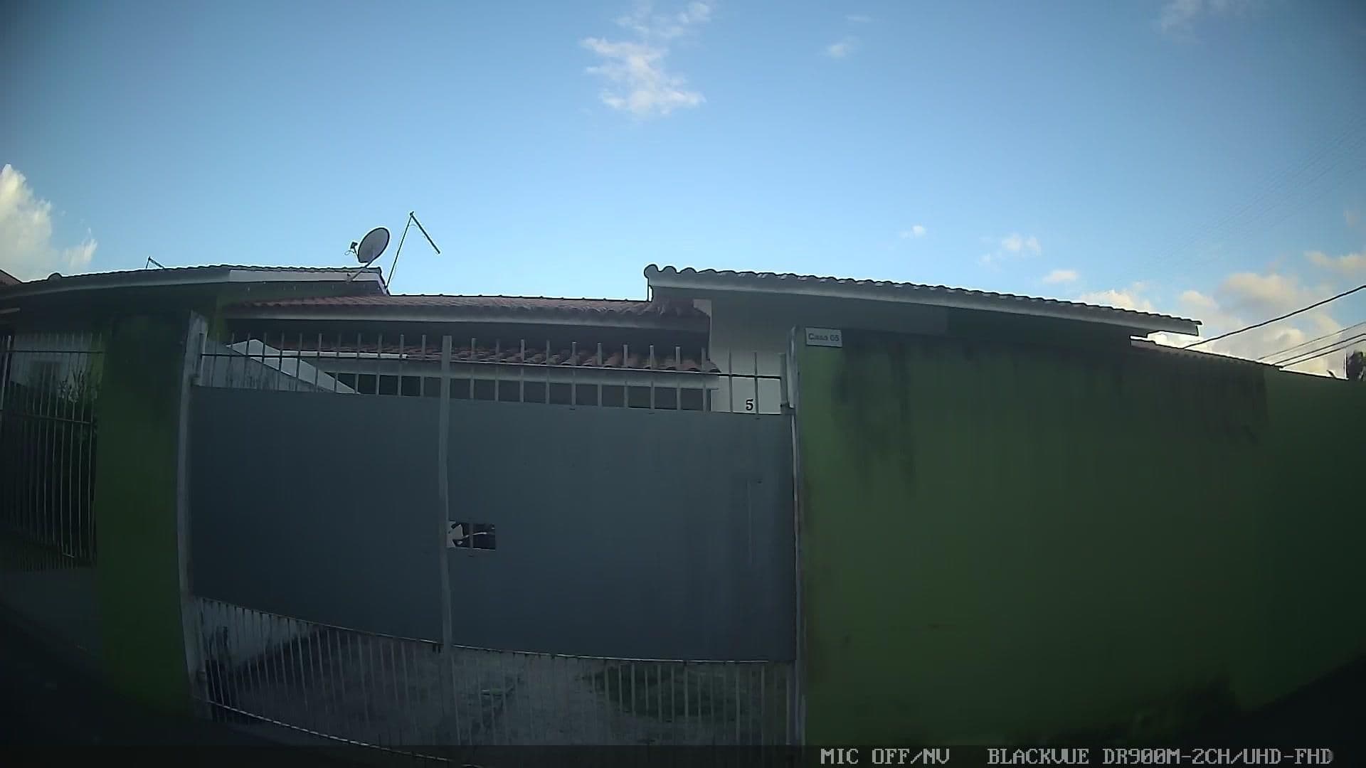 Street view near Hospederia Casa do Sol, Caraguatatuba — © yaf1 (CC BY-SA · Mapillary)