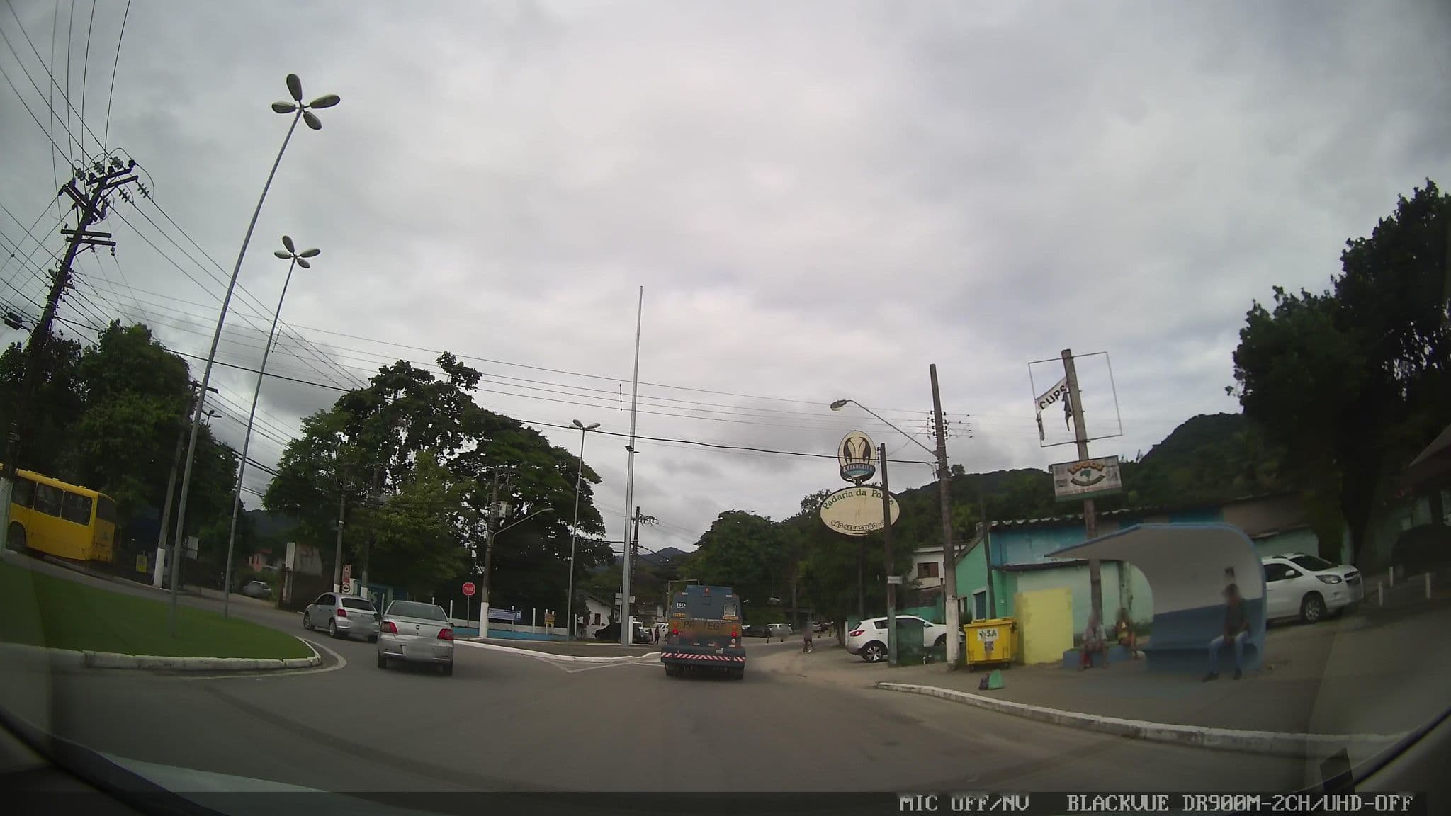 Street view near Pousada Maori, Ilhabela — © marciosampaio (CC BY-SA · Mapillary)