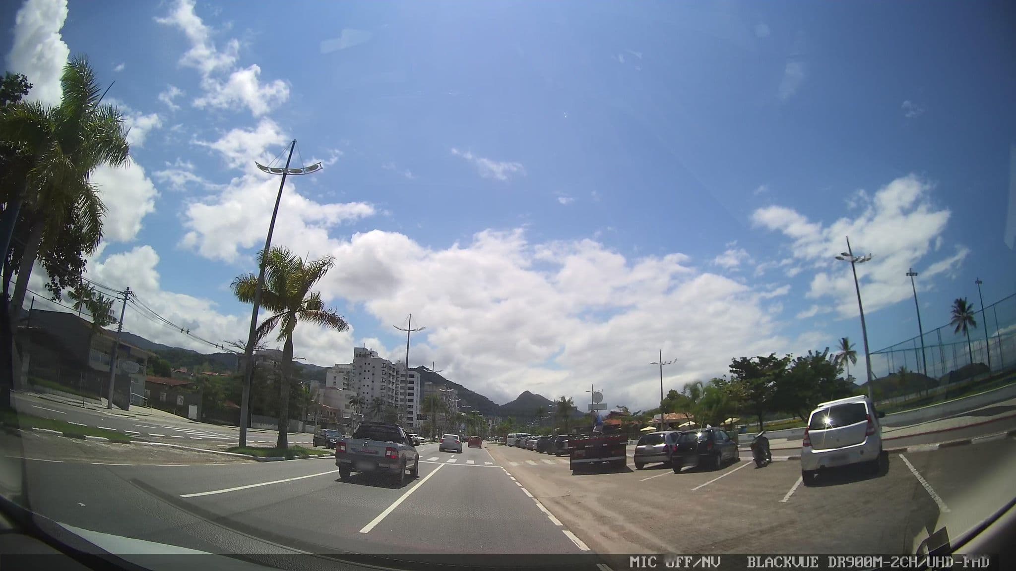 Street view near Vidas Novas Hospedagem, Caraguatatuba — © marciosampaio (CC BY-SA · Mapillary)